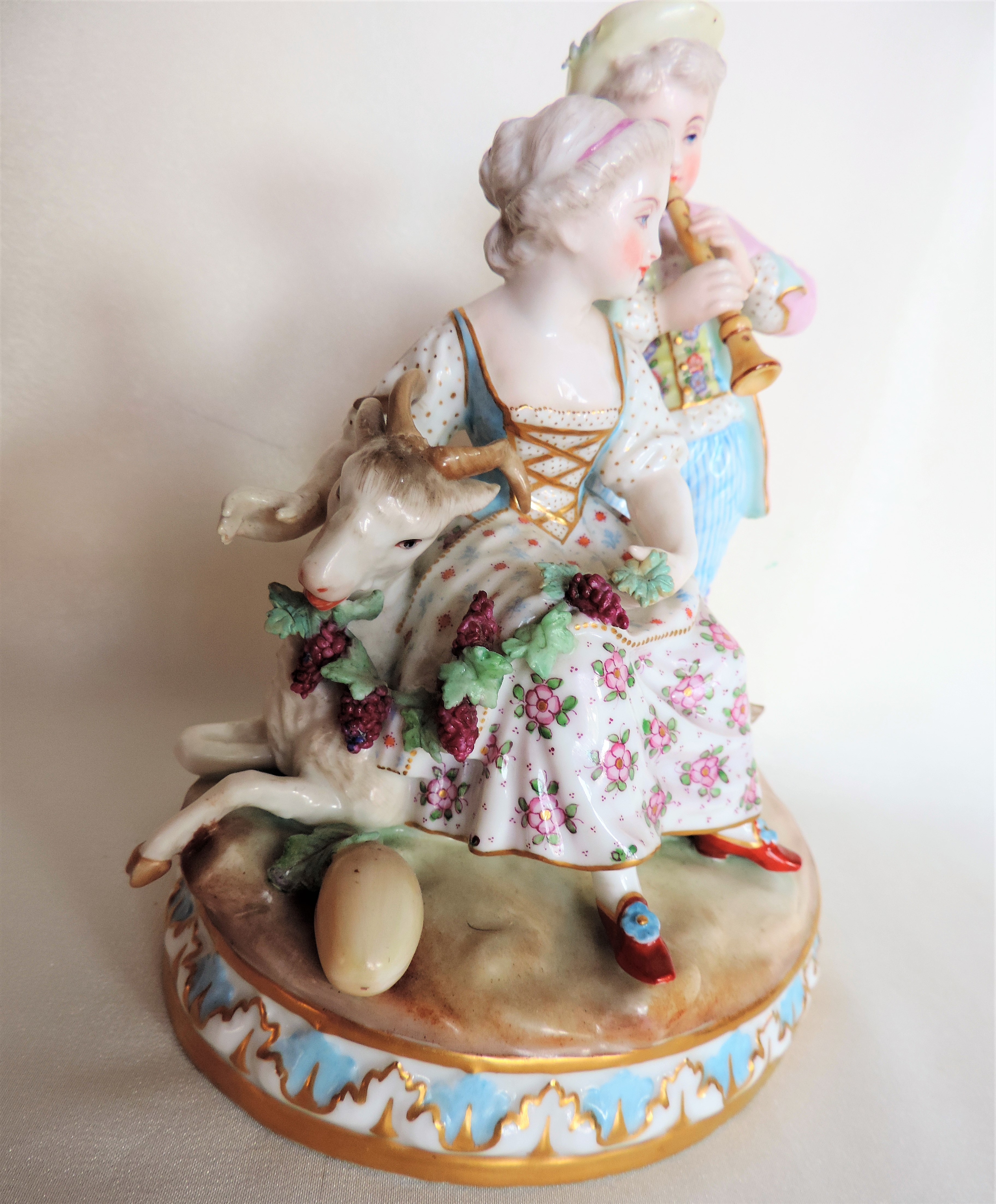 Antique German Porcelain Figurine in the Meissen Style - Image 3 of 8