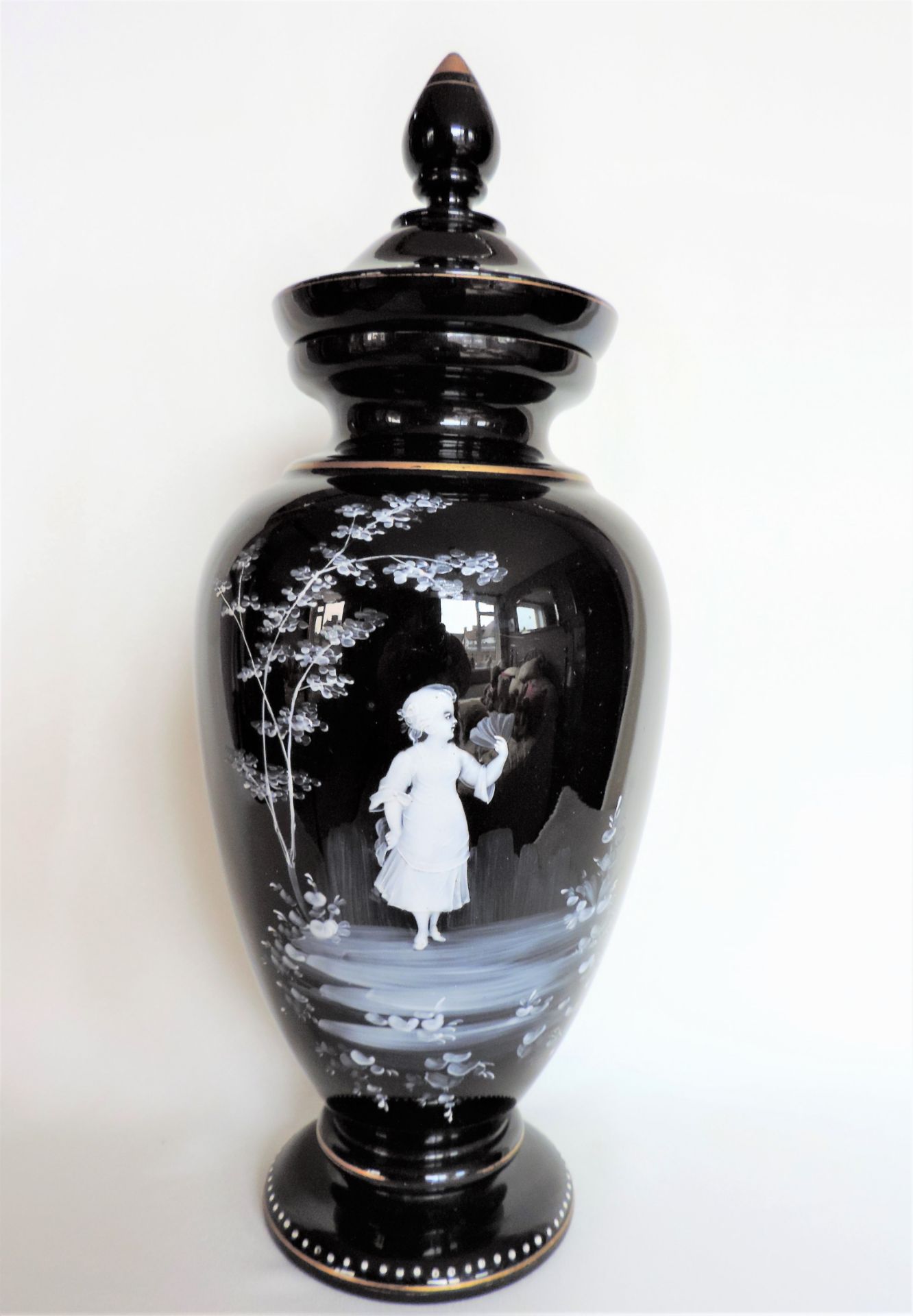 Large Antique Mary Gregory Black Lidded Urn/Vase 42cm Tall