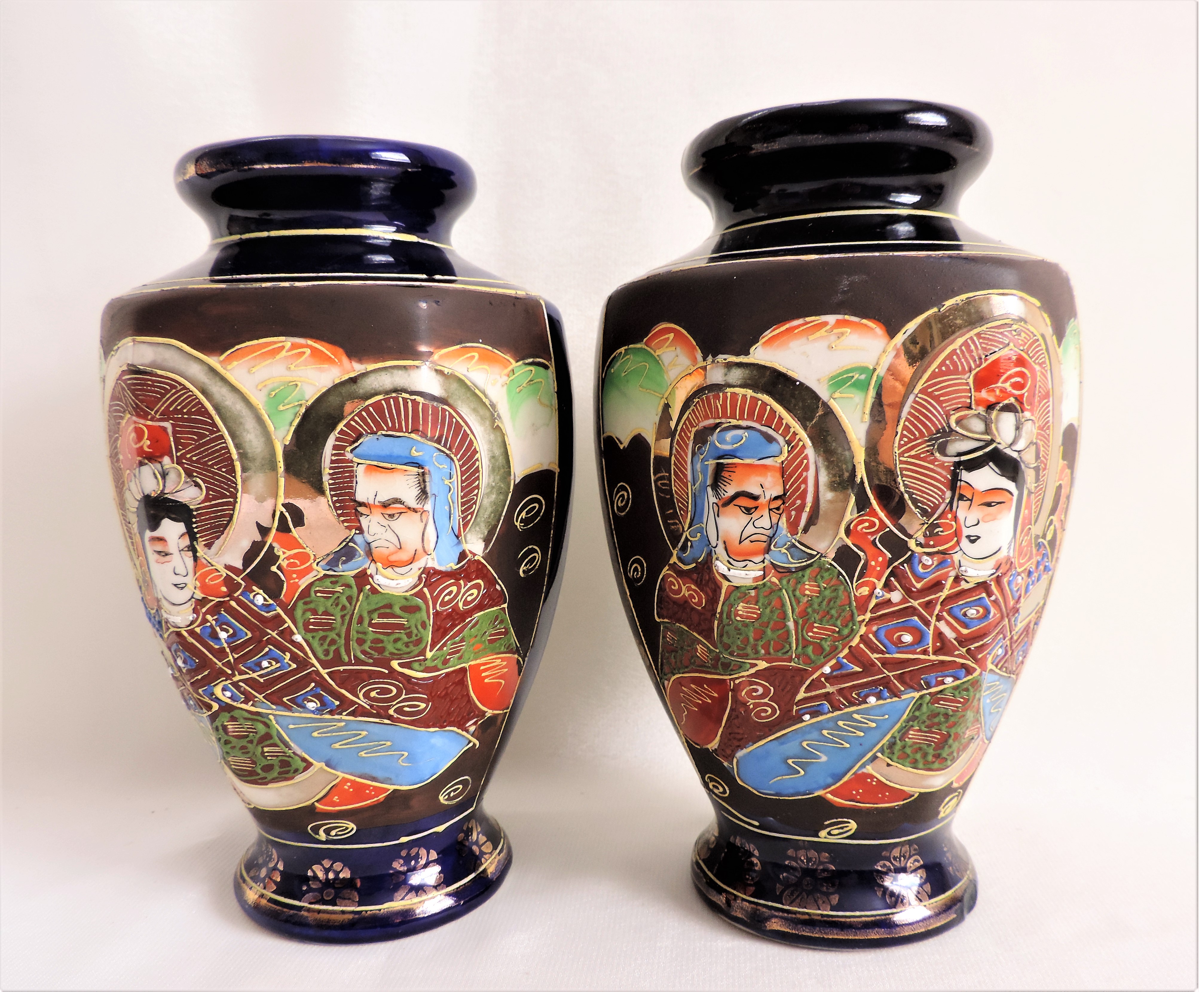 Vintage Pair of Japanese Satsuma warrior vases - Image 5 of 6