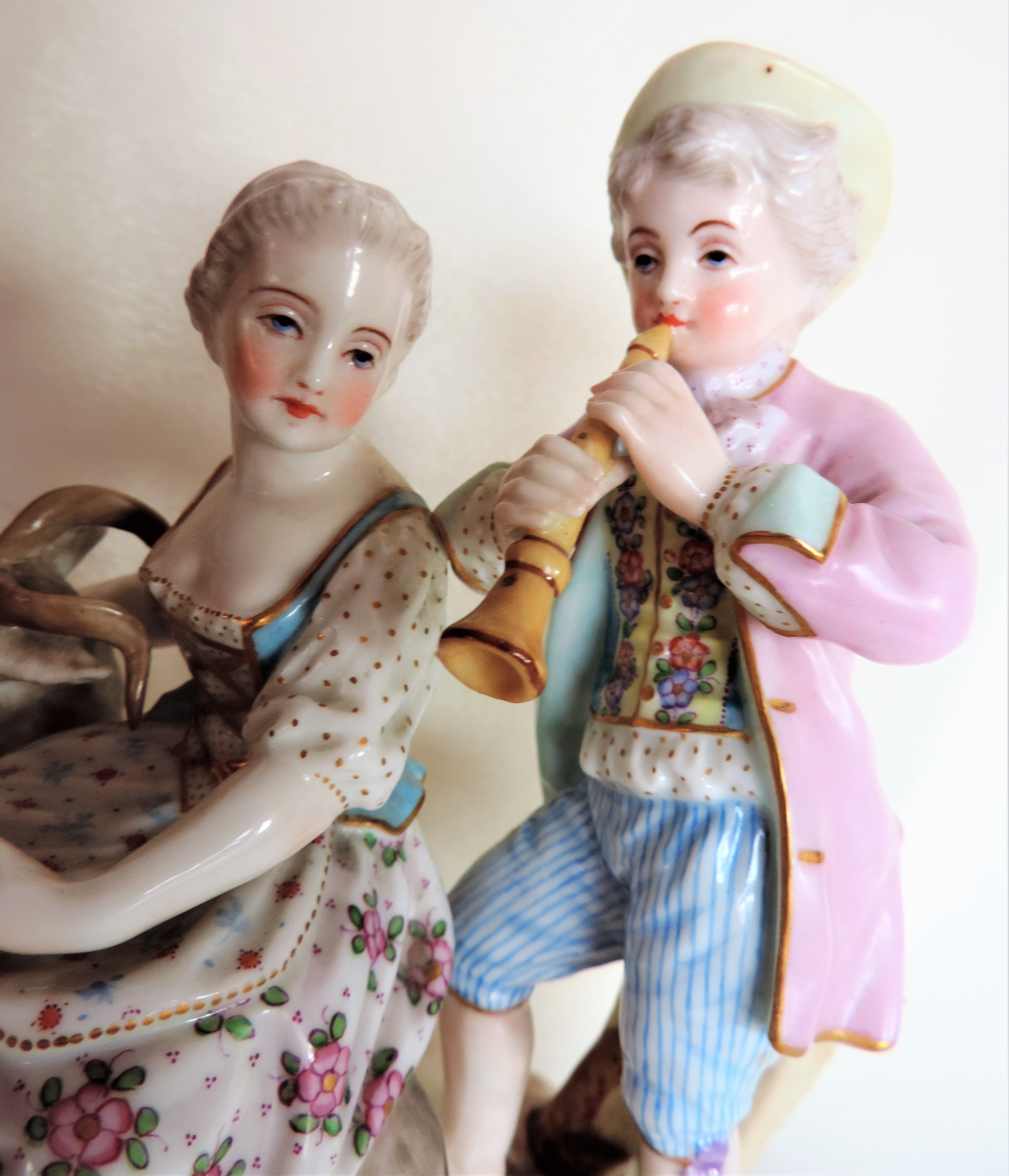 Antique German Porcelain Figurine in the Meissen Style - Image 4 of 8