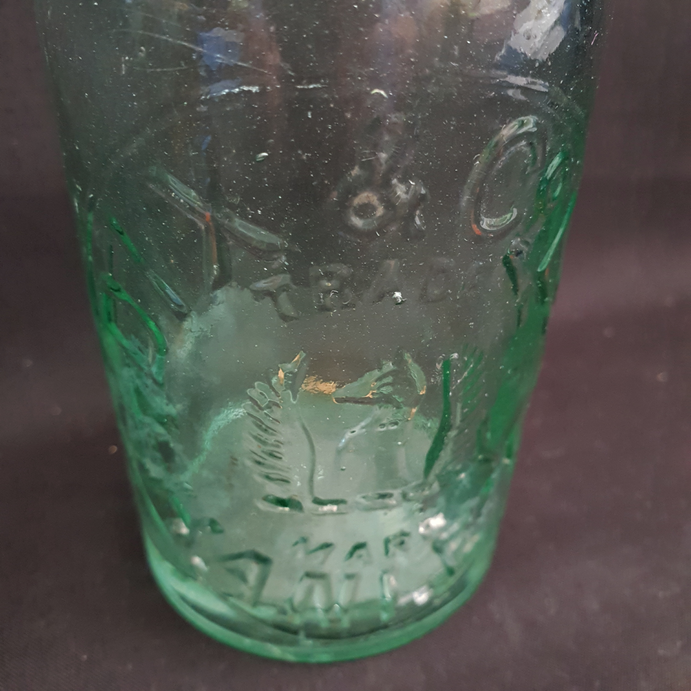 Vintage 3 x Collectable Glass Bottles - Image 3 of 3