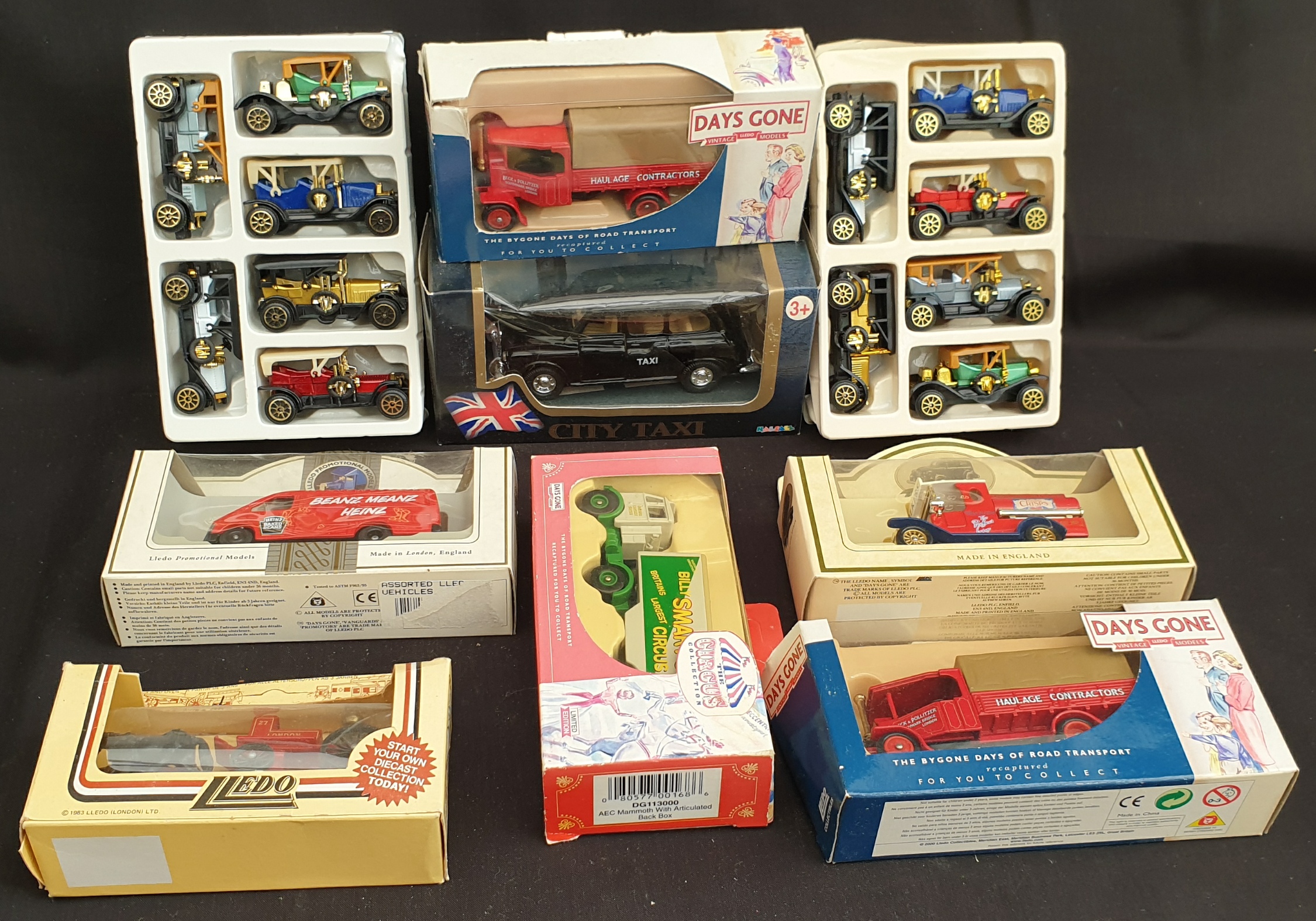 Collectable 19 x Assorted Die Cast Model Cars Includes Lledo & Days Gone