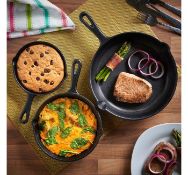 (MY28) 3pc Cast Iron Skillet Set Traditional cast iron construction, pre-seasoned with natural...