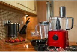 Andrew James Red Large Food Processor with Blender Jug & 6 Chopping Blades Grater. The perfect ...