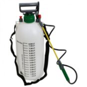(RU399) 8L 8 Litre Pump Action Pressure Crop Garden Weed Sprayer The pressure sprayer has a ...