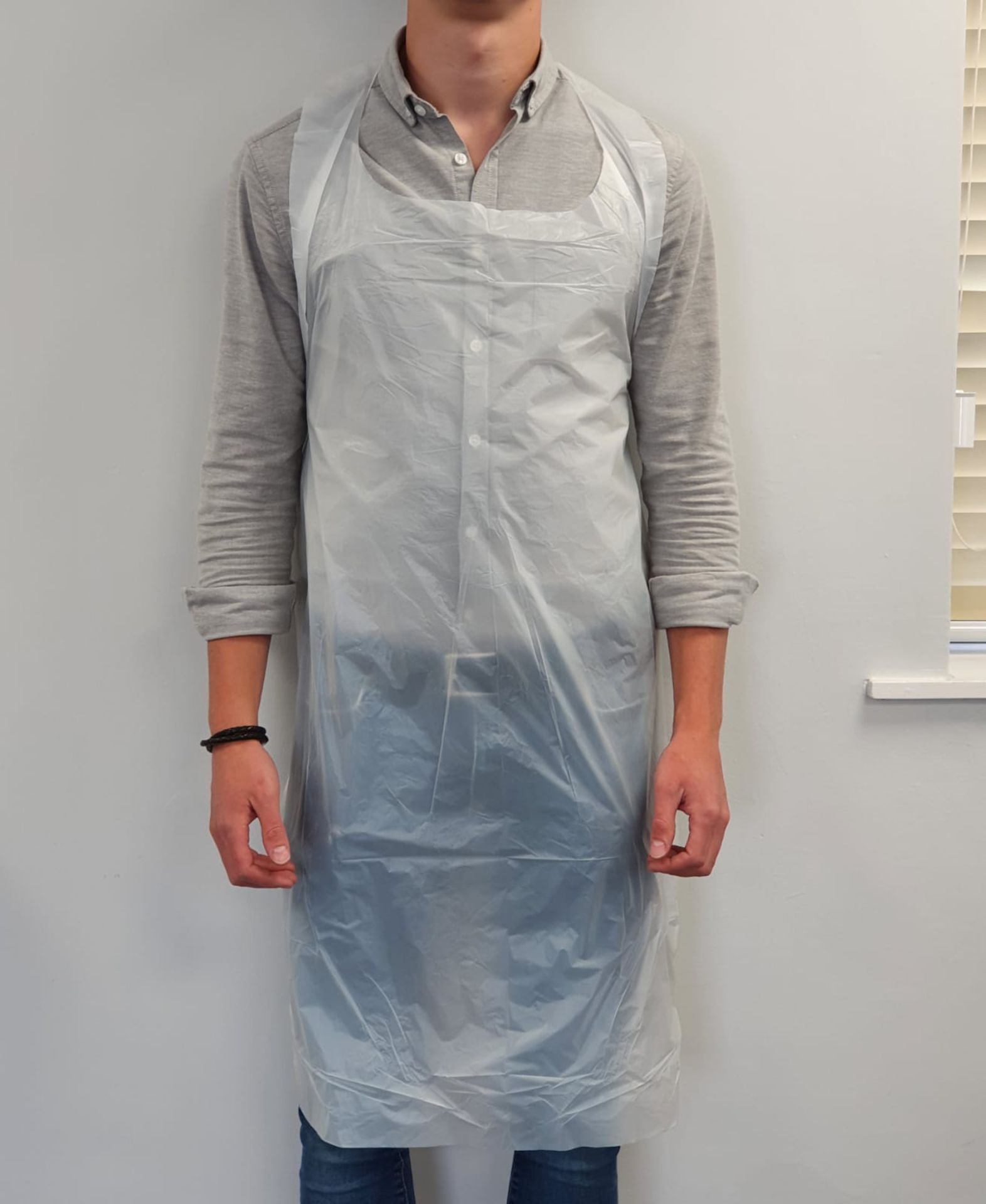 50,400 Disposable Aprons