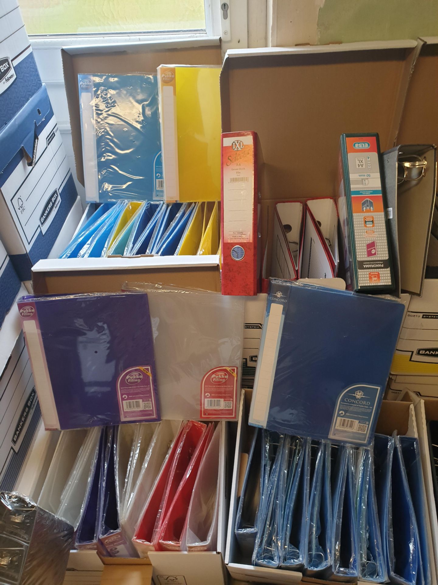 Approx 600 Ring Binders. Lever Arch Files. Magazine Files And Letter Trays, - Image 5 of 23