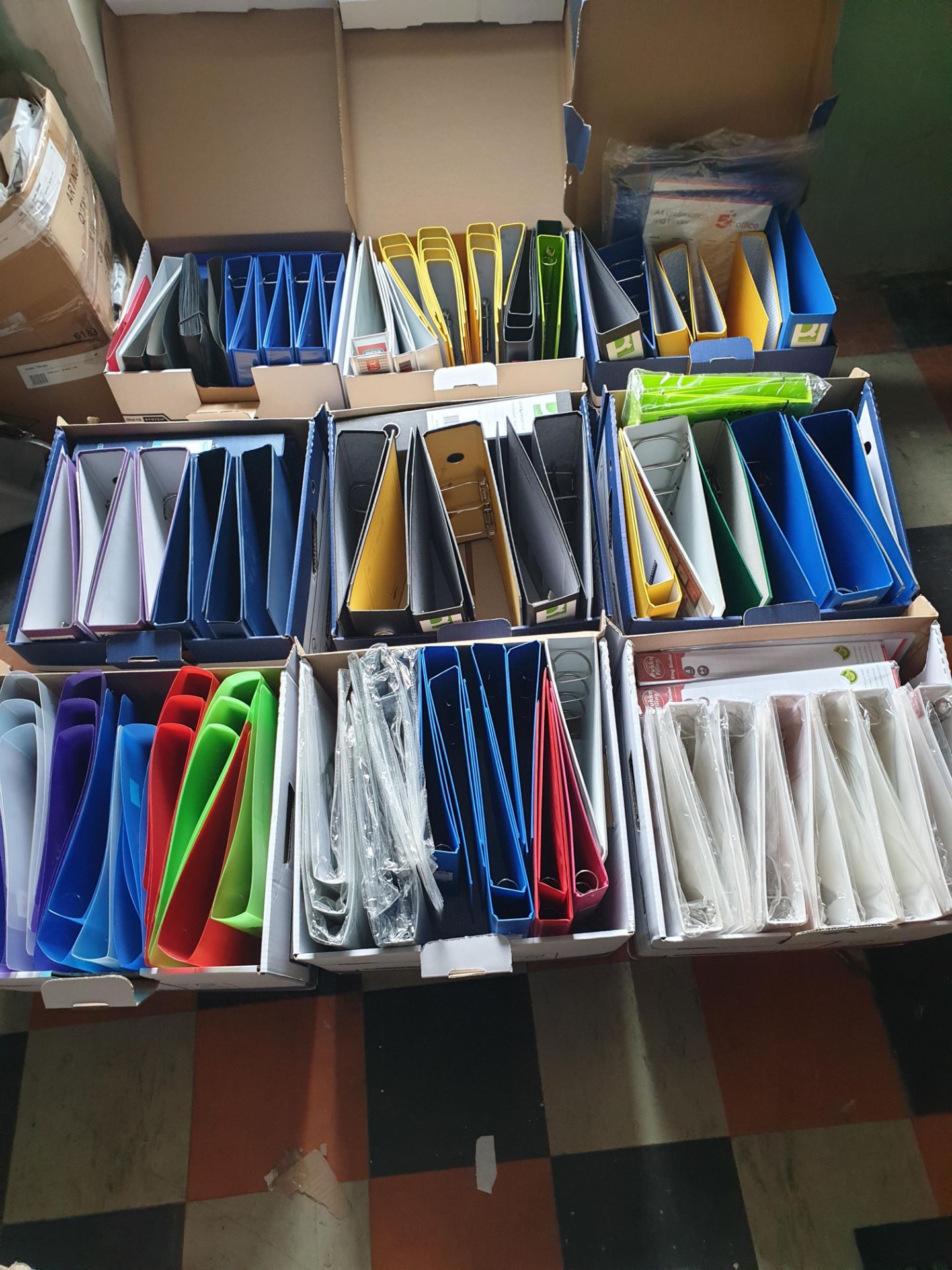 Approx 600 Ring Binders. Lever Arch Files. Magazine Files And Letter Trays, - Image 8 of 23