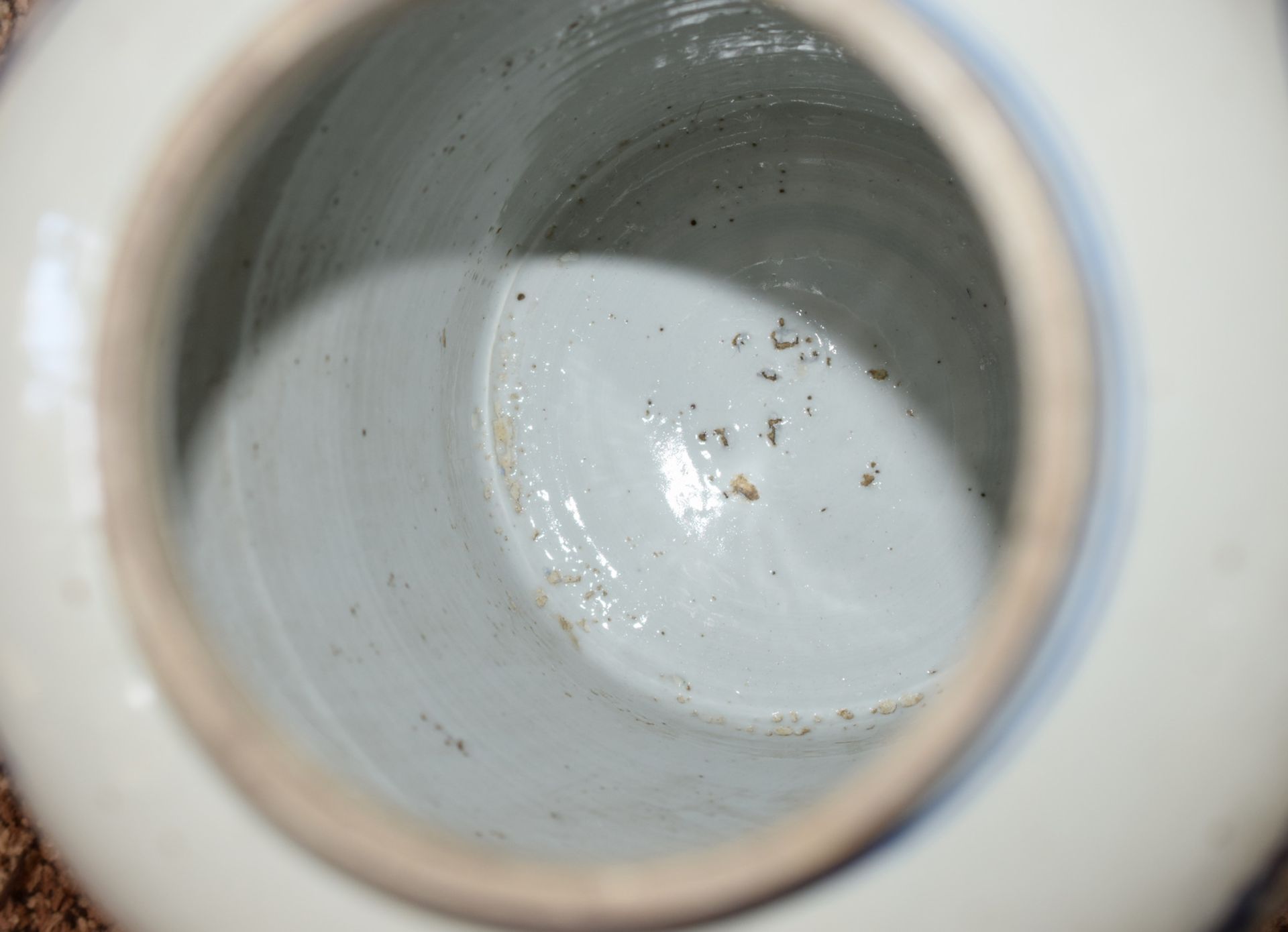 Pair Of Large Blue And White Chinese Vases With Lids - Image 2 of 5