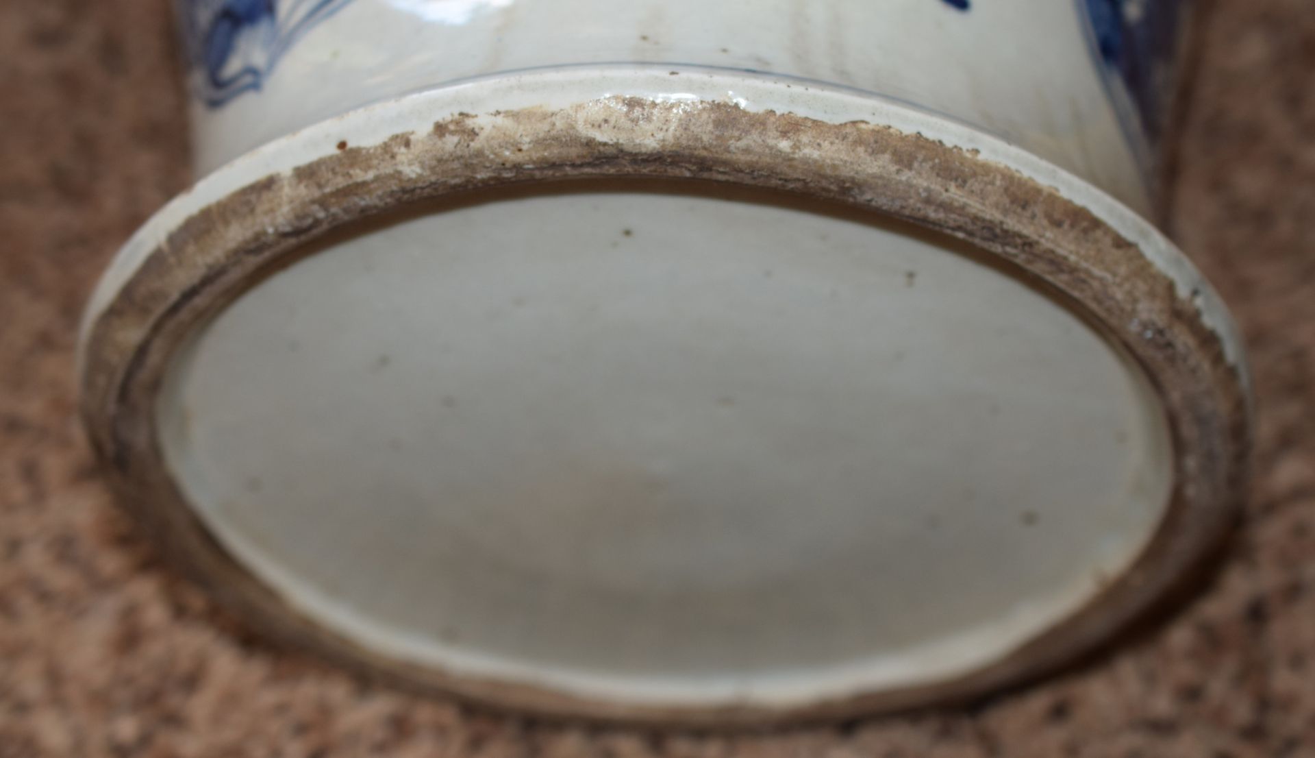 Pair Of Large Blue And White Chinese Vases With Lids - Image 3 of 5