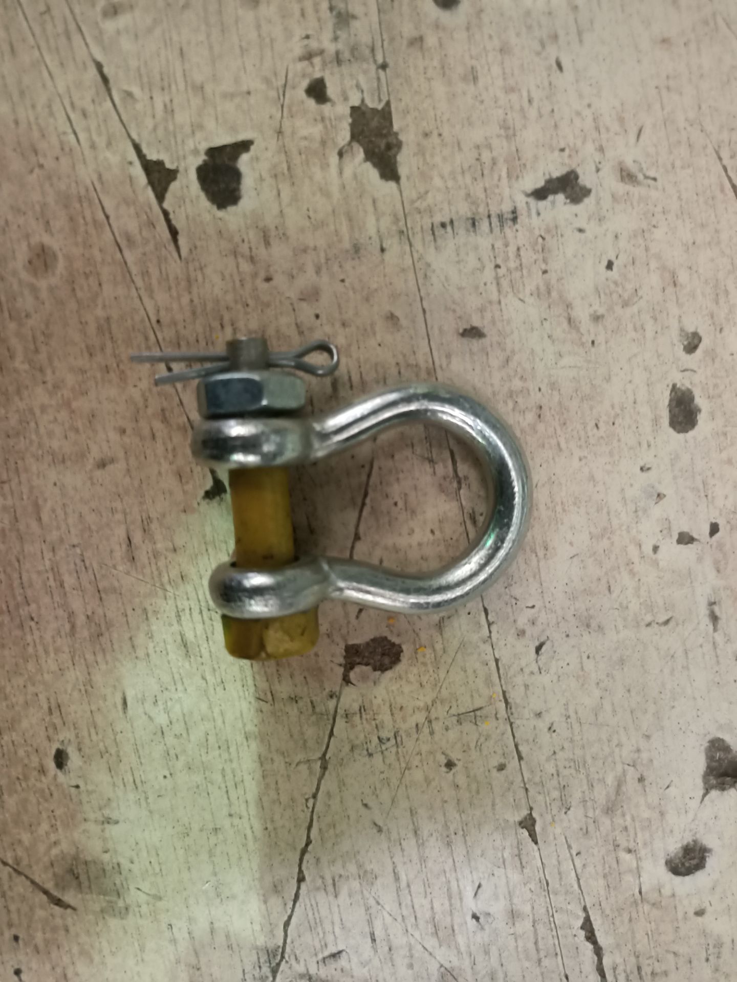 1000 X 0.5 Ton Yellow Pin Safety Bow Shackle (Ypufsab0.5)