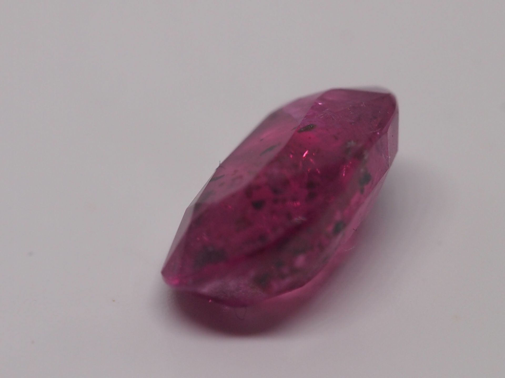 GIA Certified 5.15 ct Huge Natural Ruby Loose Stone - Image 5 of 8