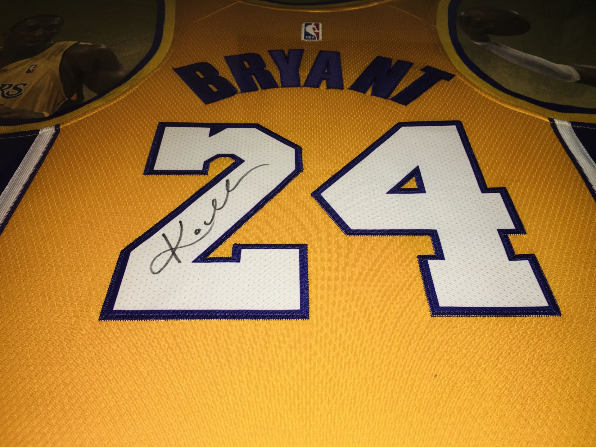 Kobe Bryant Hand Signed & Framed Los Angeles Lakers Jersey with Panini COA - Image 5 of 14
