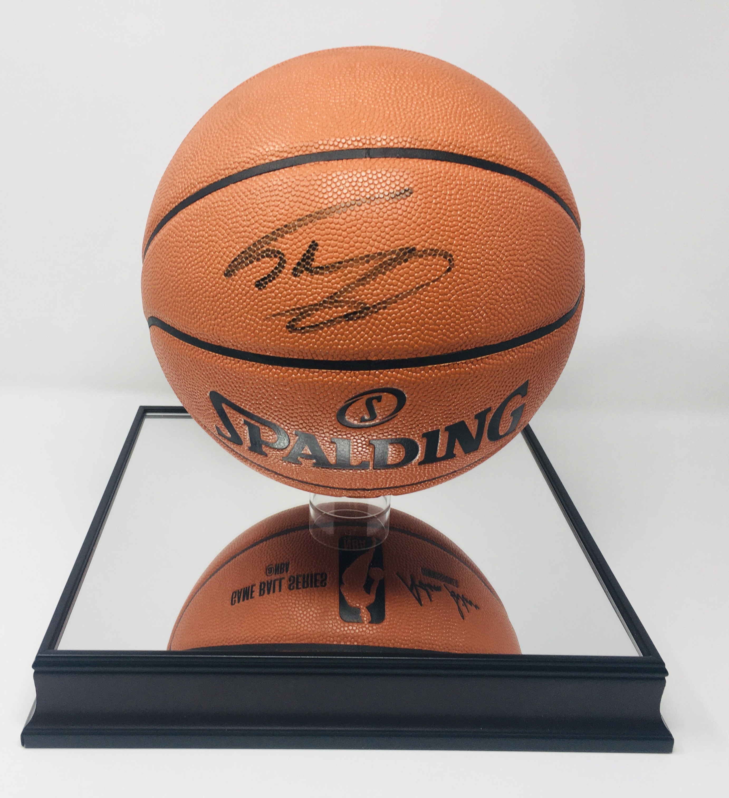 Kobe Bryant & Shaquille O'Neal Hand Signed Spalding Basketballs With Panini COA - Image 17 of 24