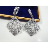 Silver rhomboid shaped earrings