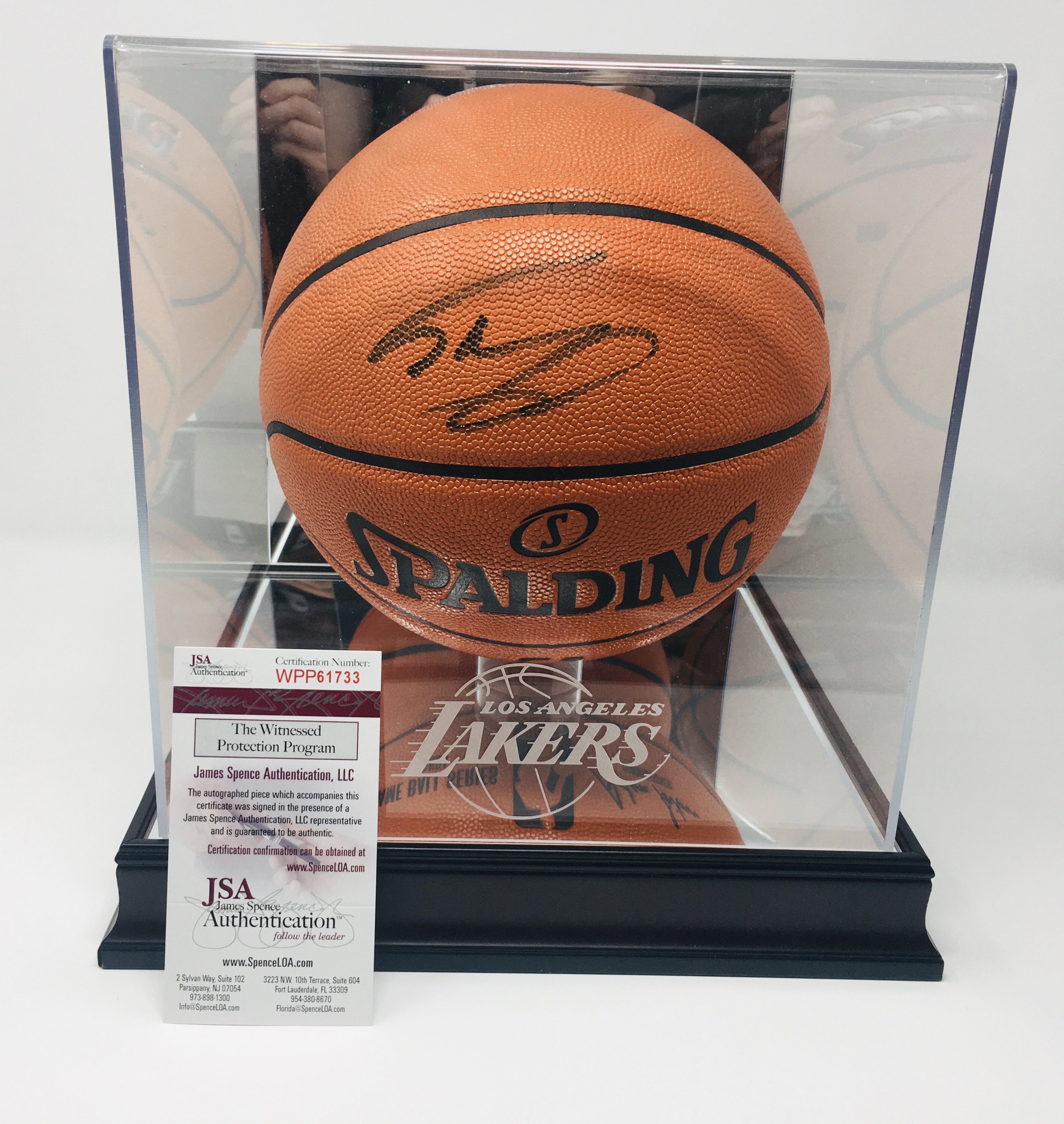 Kobe Bryant & Shaquille O'Neal Hand Signed Spalding Basketballs With Panini COA - Image 15 of 24