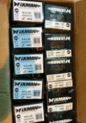 14 boxes of Fixman countersunk wood screws 4.5 x 25 T25 head 200 screws per box