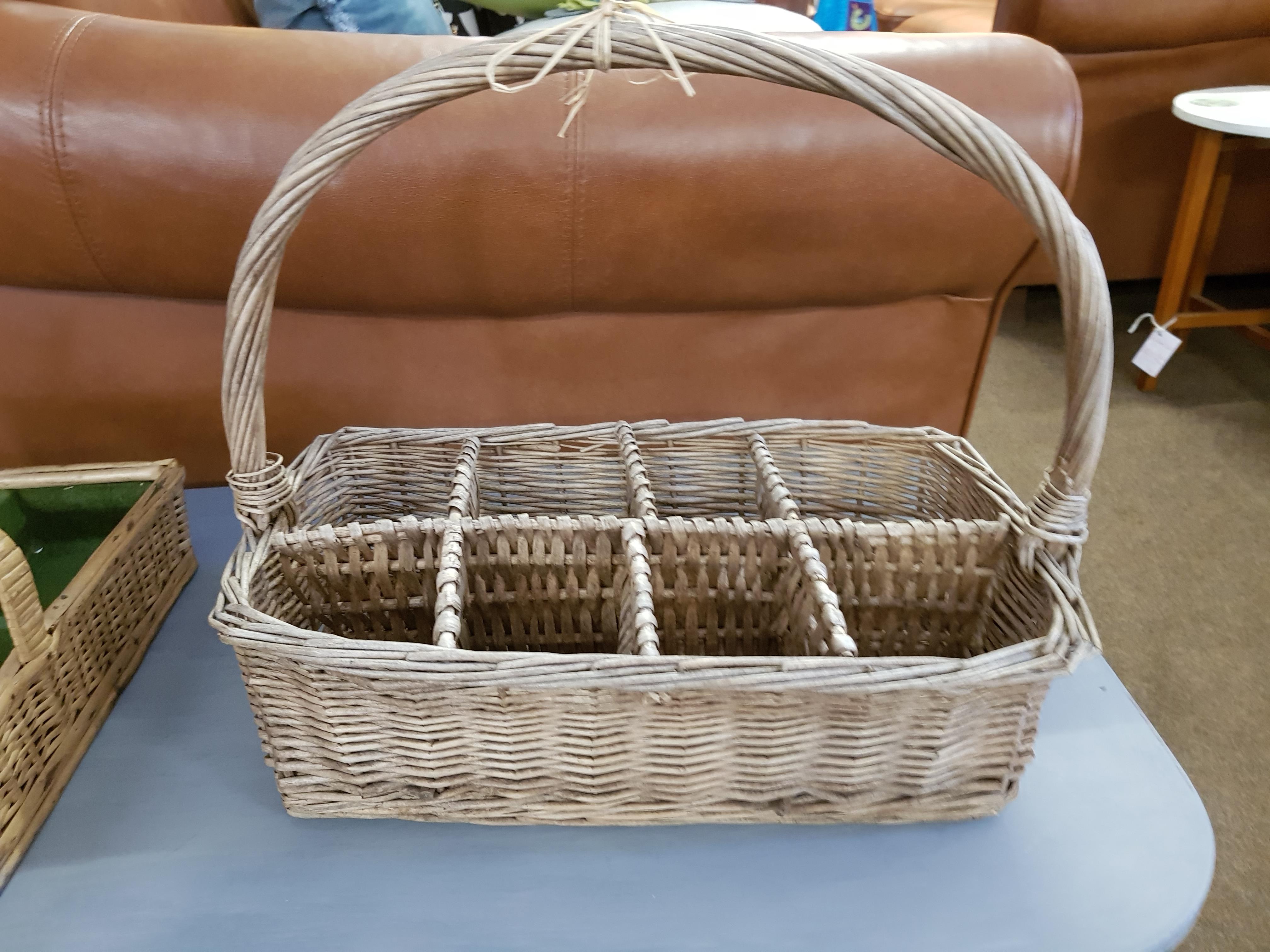 2 Vintage Baskets - Image 3 of 3