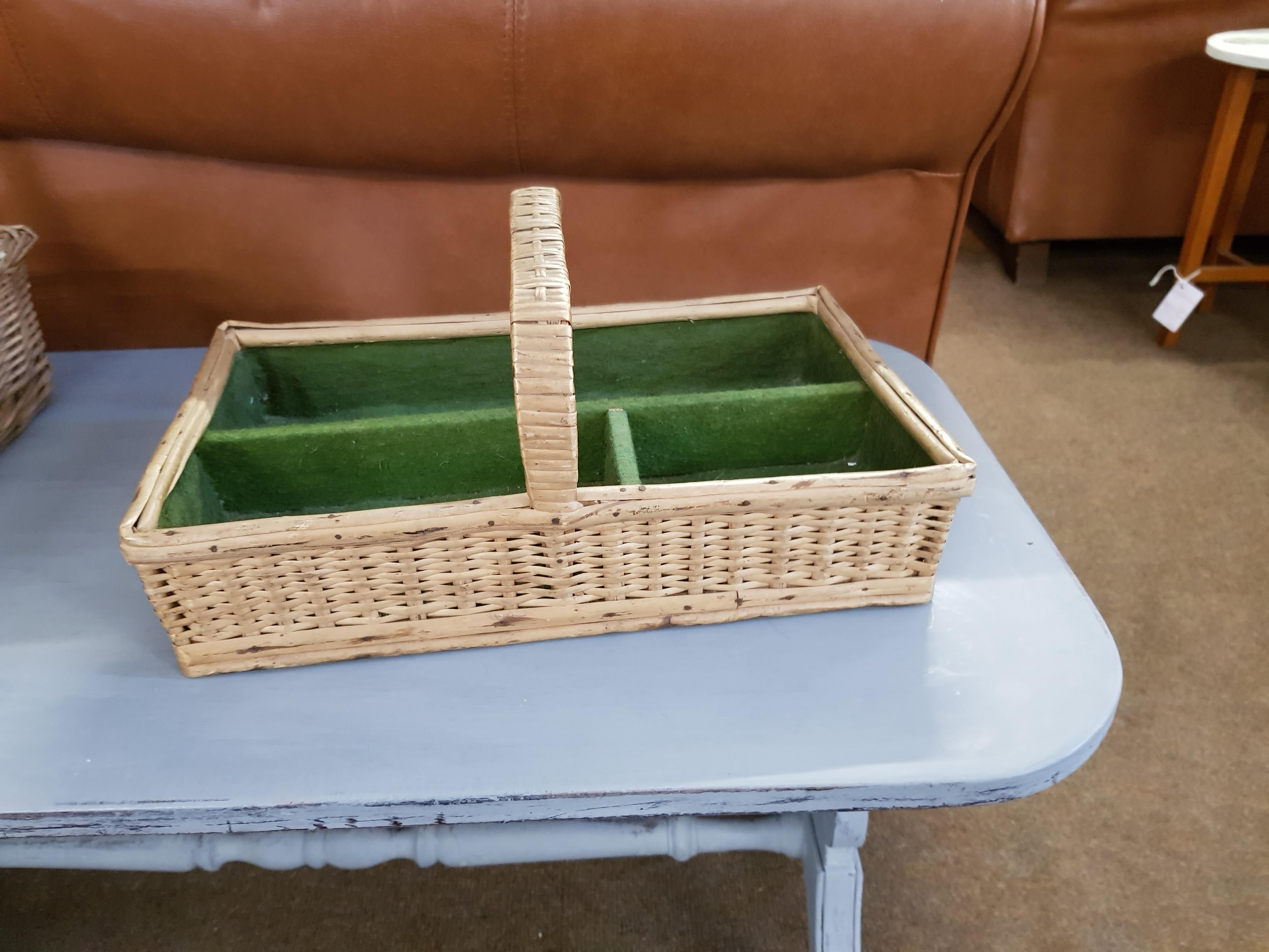 2 Vintage Baskets - Image 2 of 3