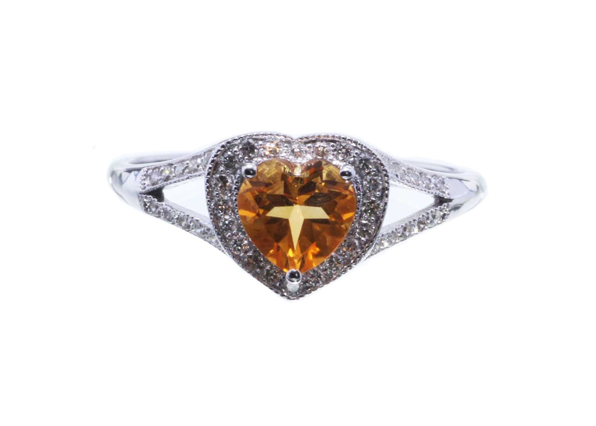 9ct White Gold Heart Shape Citrine Diamond Ring 0.20 Carats - Image 4 of 4