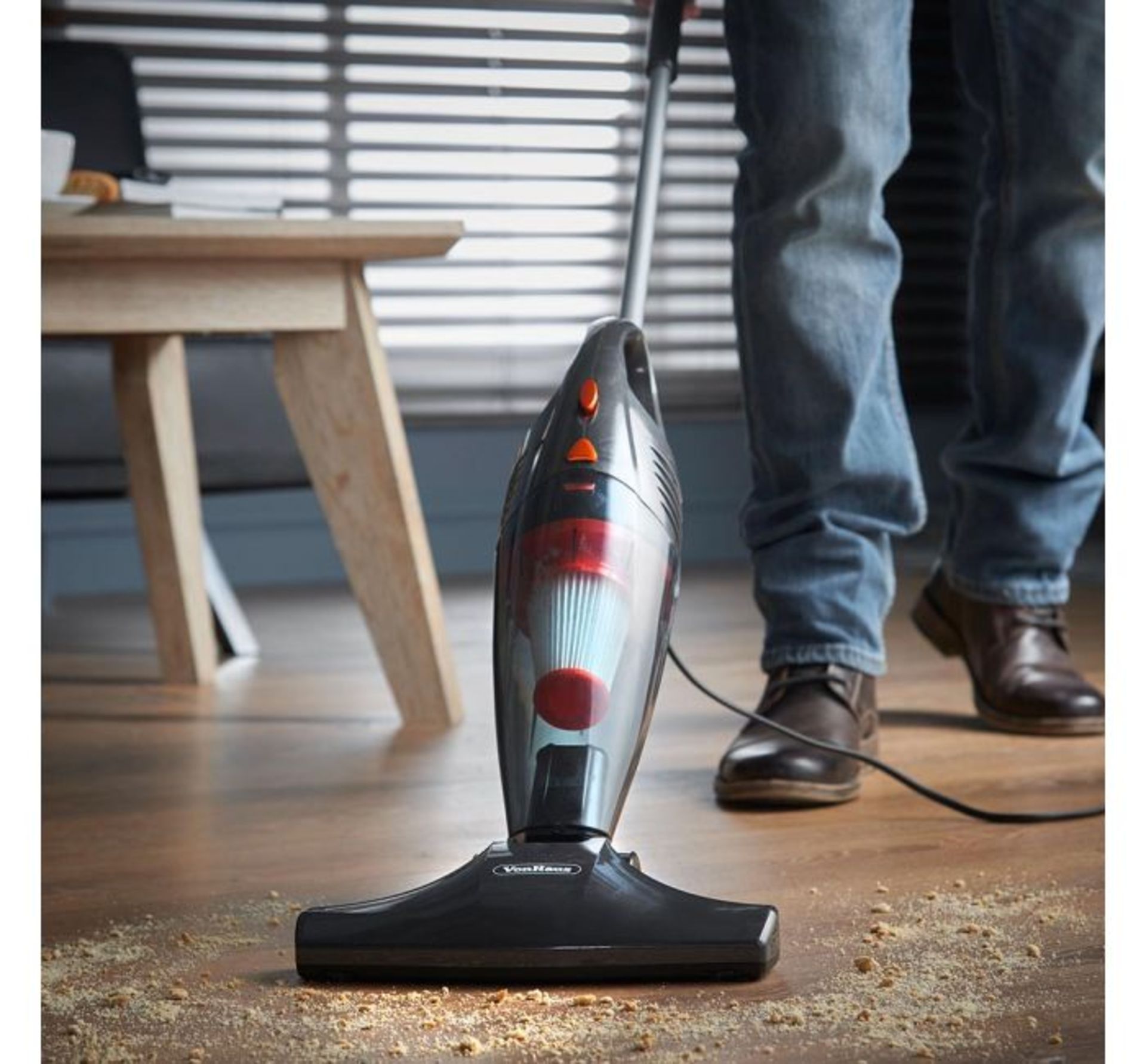 (OM17) 2 in 1 Stick Vacuum 600W - Grey Easily switch between upright and handheld for targeted... - Image 3 of 3