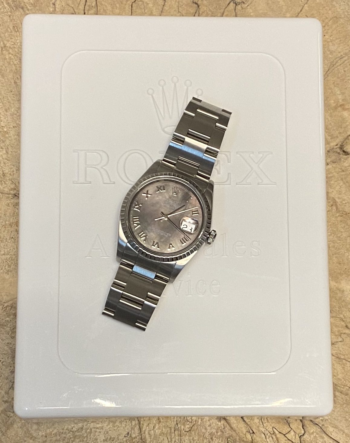 Gents Rolex Datejust 16220 Stainless Steel *2 Year Guarantee* (Hardly Worn From New) - Image 14 of 16