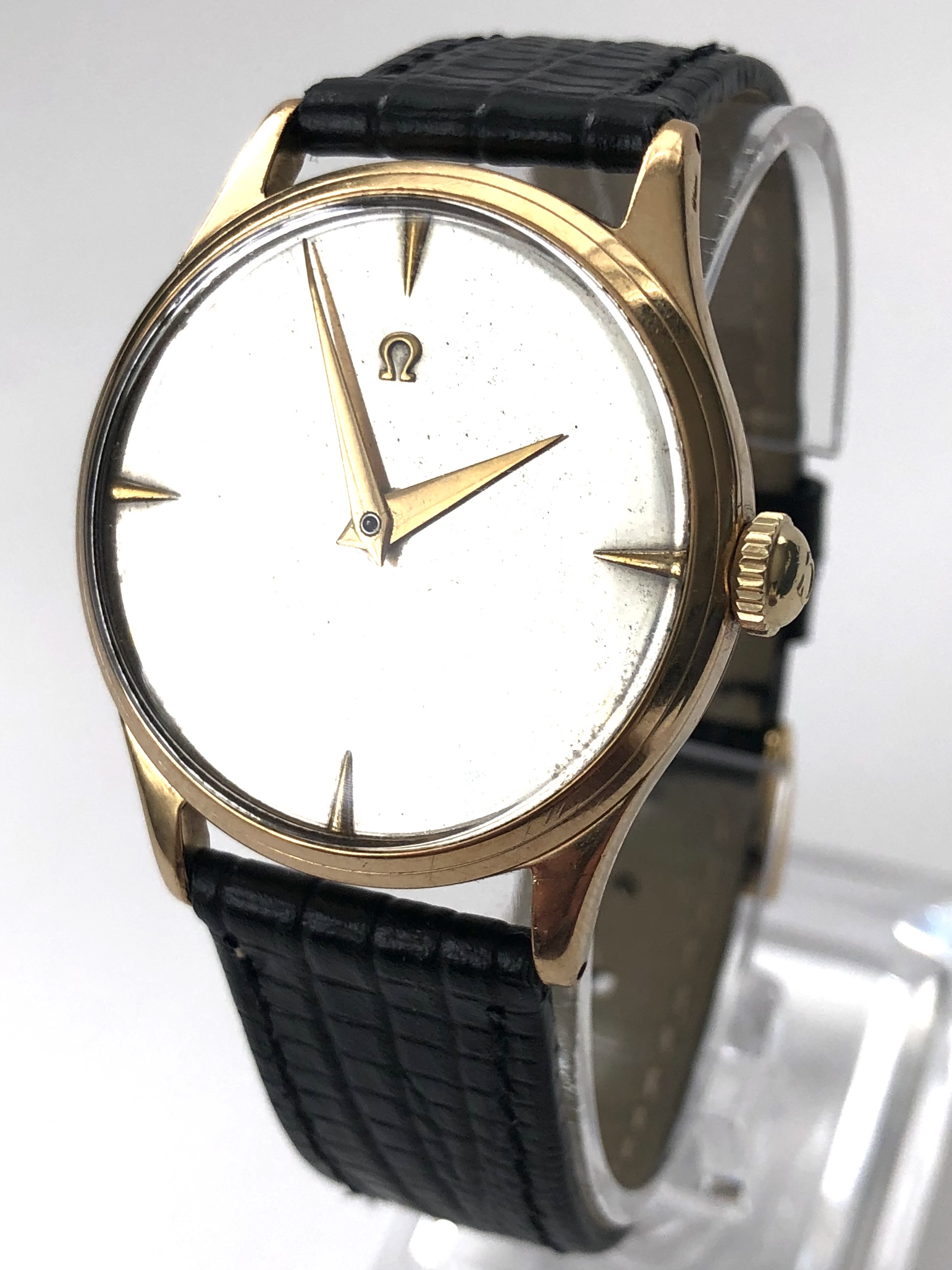 Omega gentlemens 9KT Gold Case Hallmarked 1953