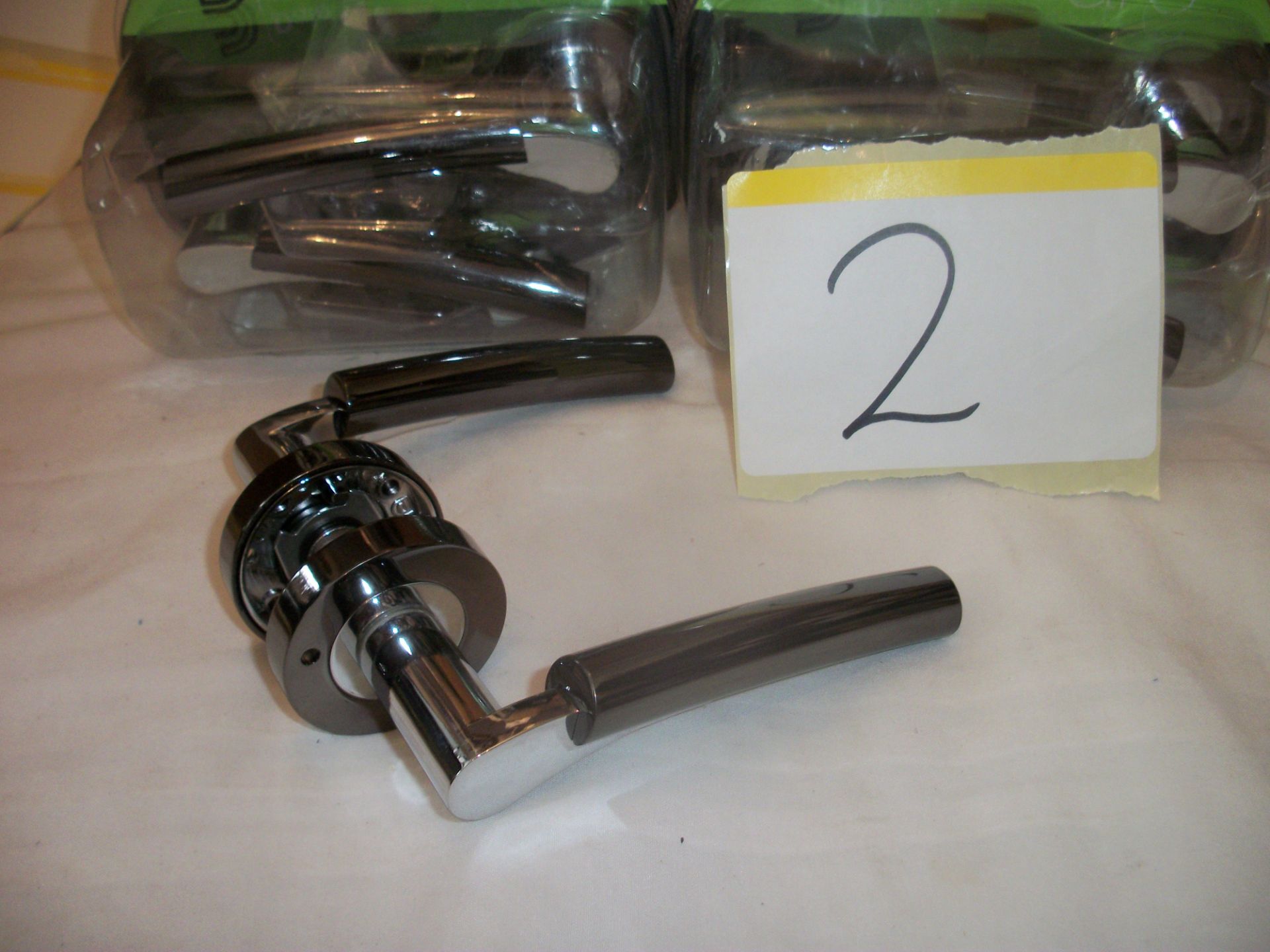 5 Pair x Dale Hardware Ultimo Lever on Round Rose Handles - Image 2 of 2