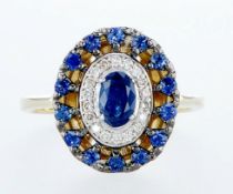 14 kt. White &Yellow gold - Ring - 1.25 ct Sapphire - Diamonds