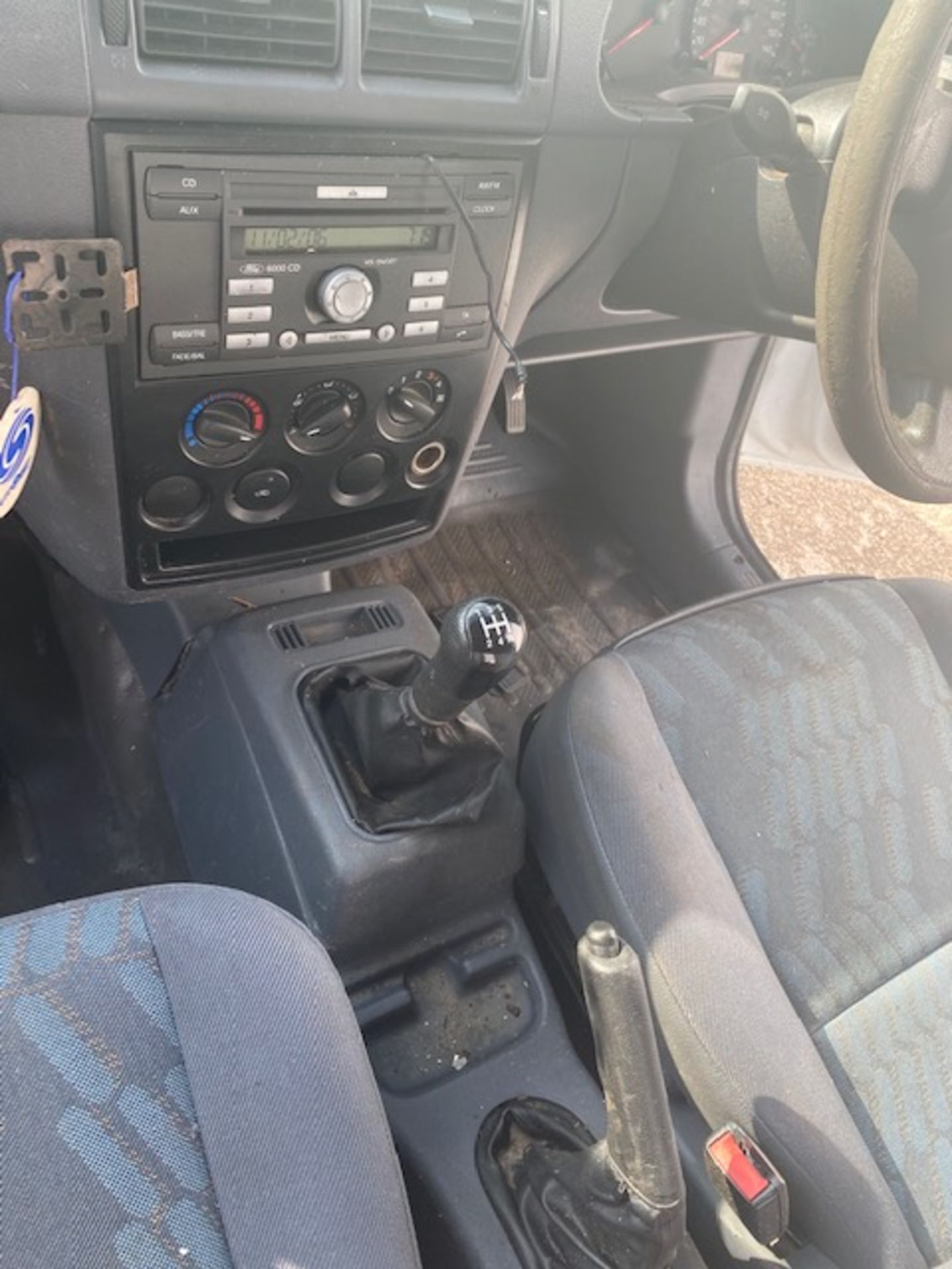 2007 FORD TRANSIT CONNECT 75 T200 VAN - Image 19 of 19