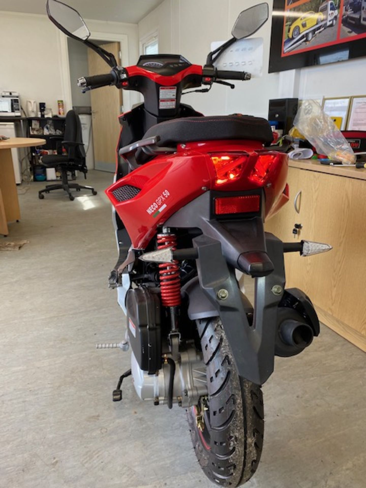 UNREGISTERED NECO GPX AC ROSSO CORSA 50CC SCOOTER RRP £1,750 - Image 11 of 11