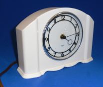 Bakelite Mantle Clock Smiths Electric Sectric Art Deco Coloured Ivory Working and Tested