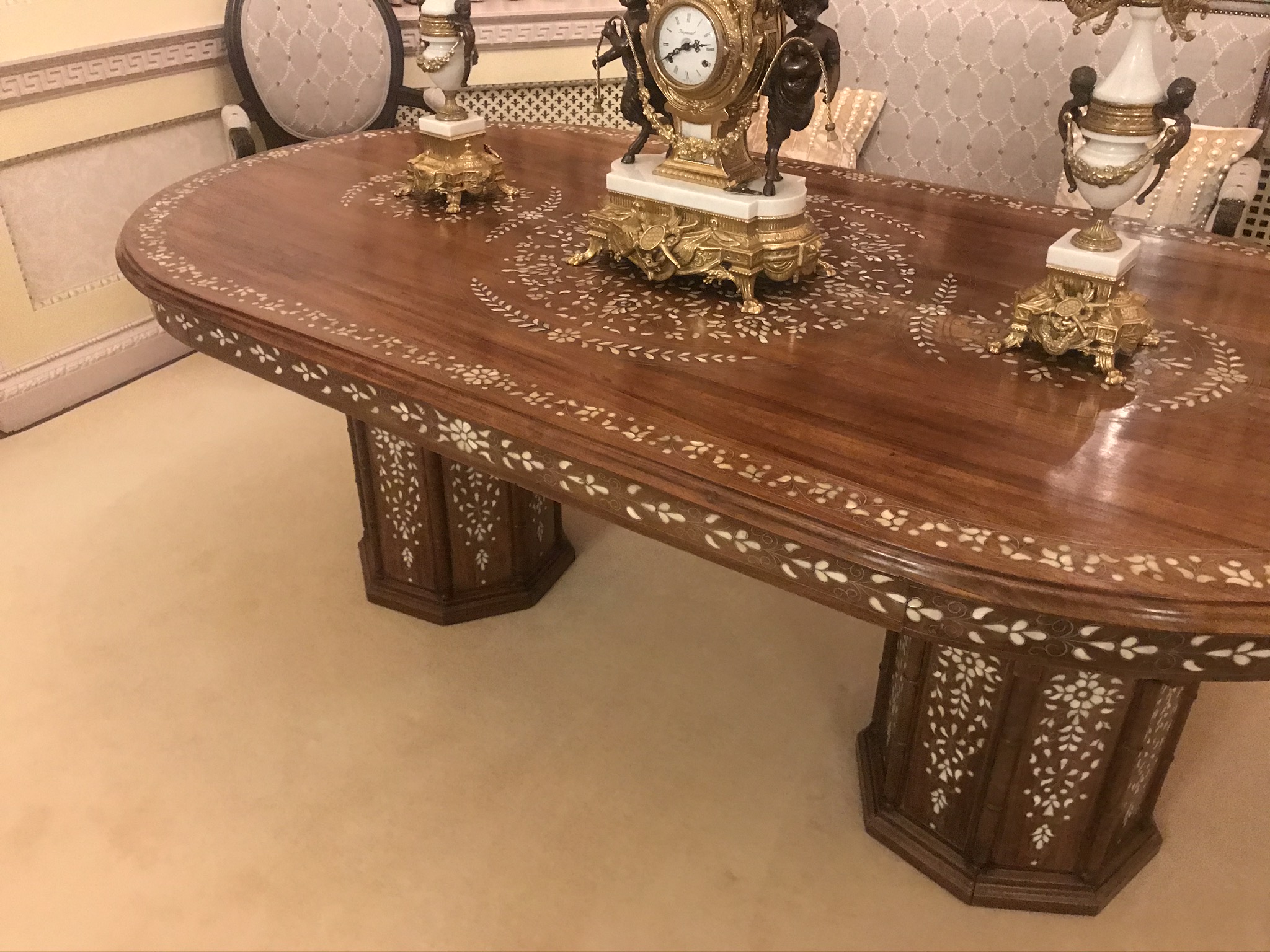 Inlaid Mother of Pearl Rosewood Twin Pedestal Centre Table - Image 4 of 4