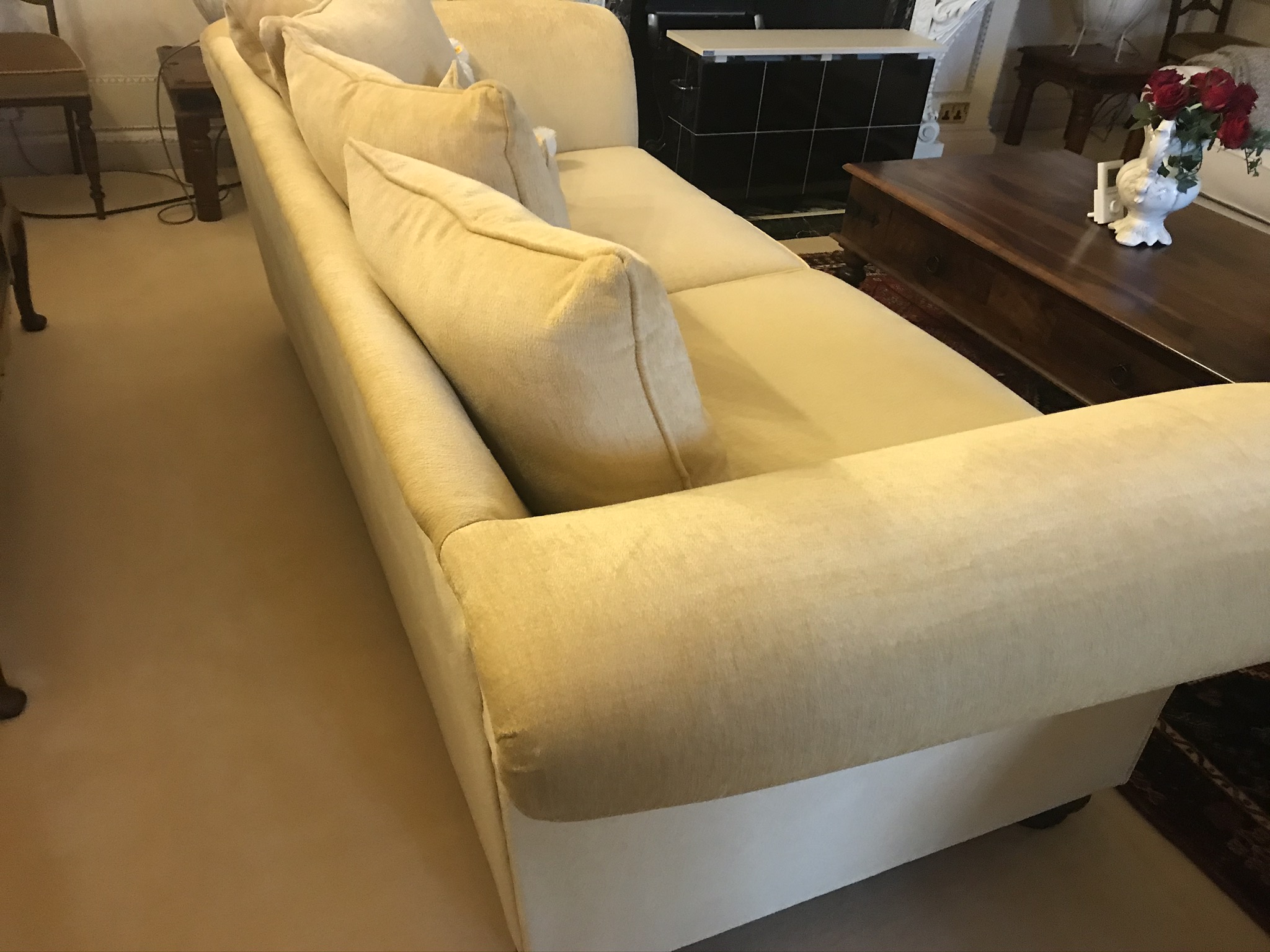 Large Light Gold Upholstered Classic Sofa - Image 6 of 6