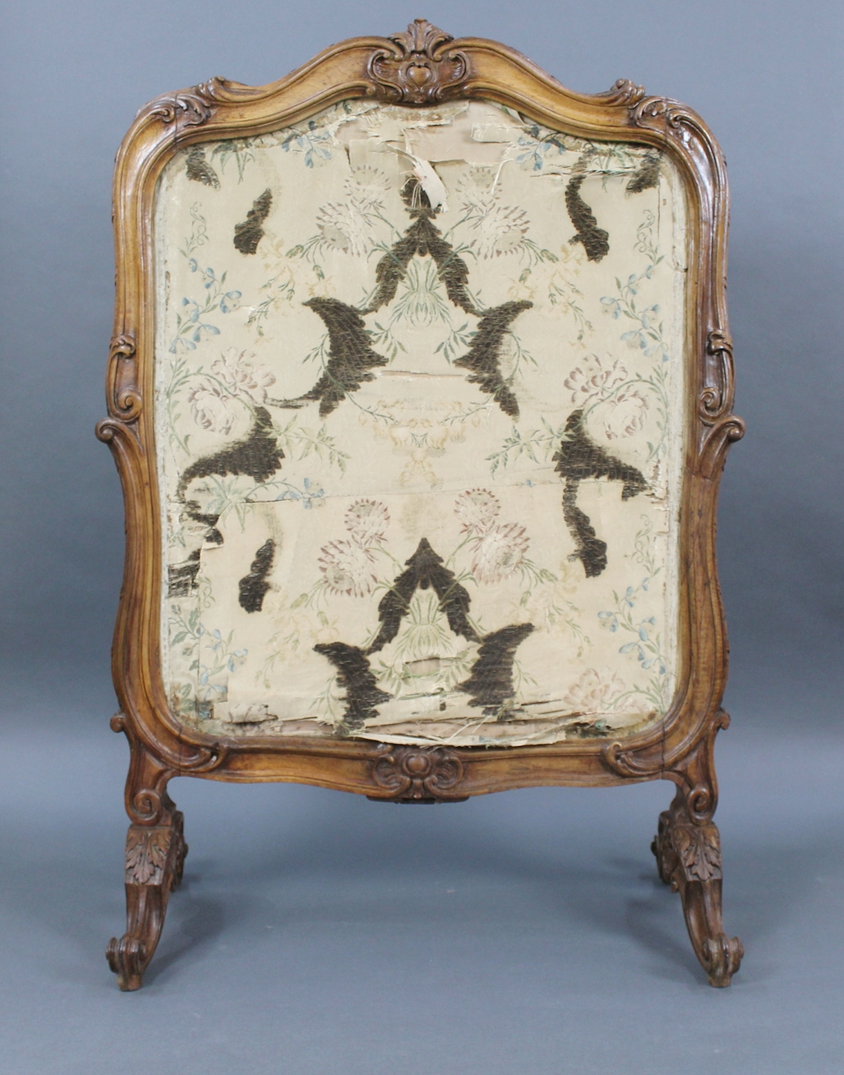 Fine French 18th c. Carved Walnut Tapestry Fire Screen - Image 2 of 11