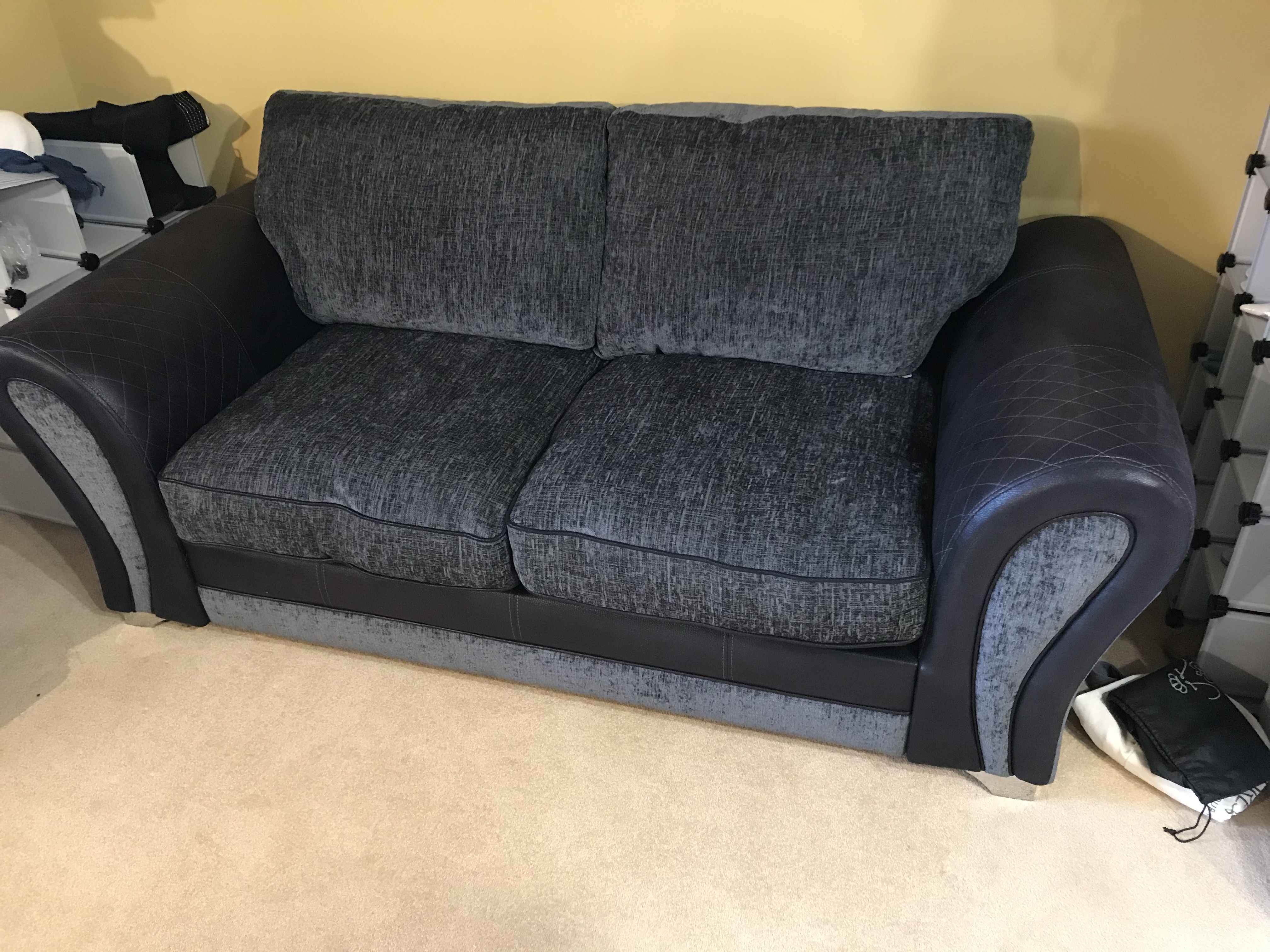 Good Quaity Black & Silvered Grey Sofa Bed