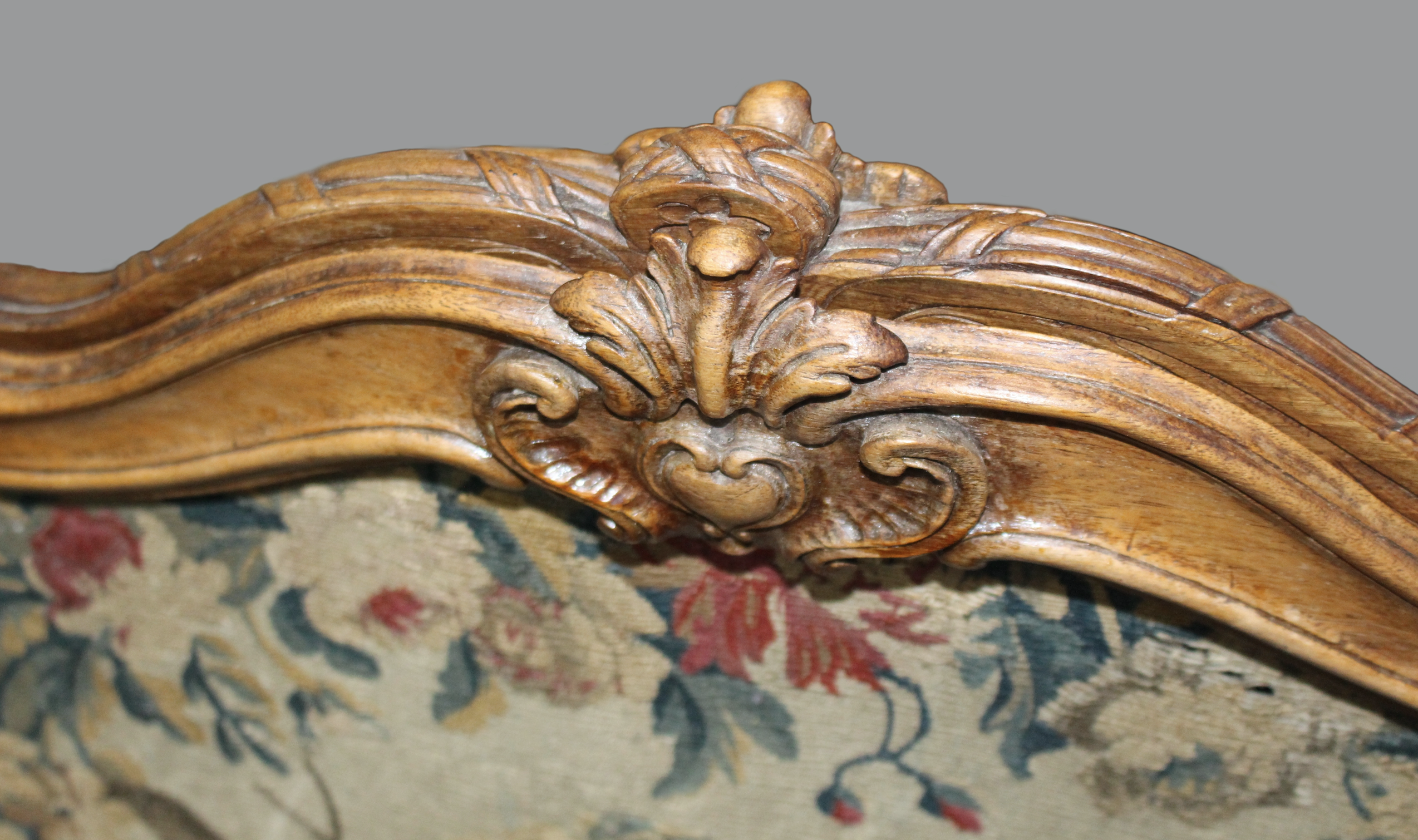 Fine French 18th c. Carved Walnut Tapestry Fire Screen - Image 11 of 11