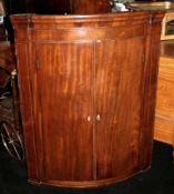 Georgian Mahogany Inlaid Hanging Corner Cabinet