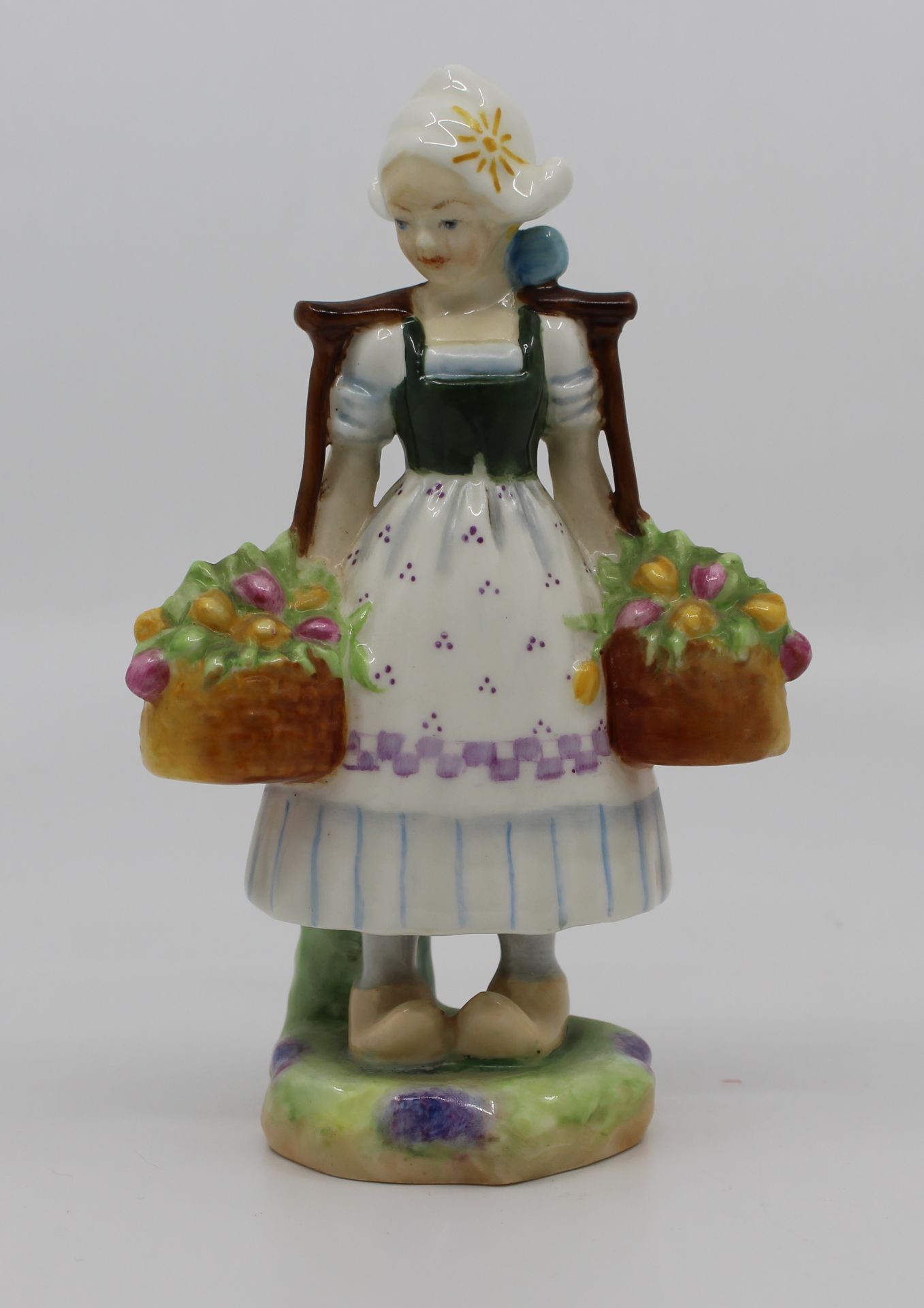 Royal Worcester Dutch Girl Figurine 2922