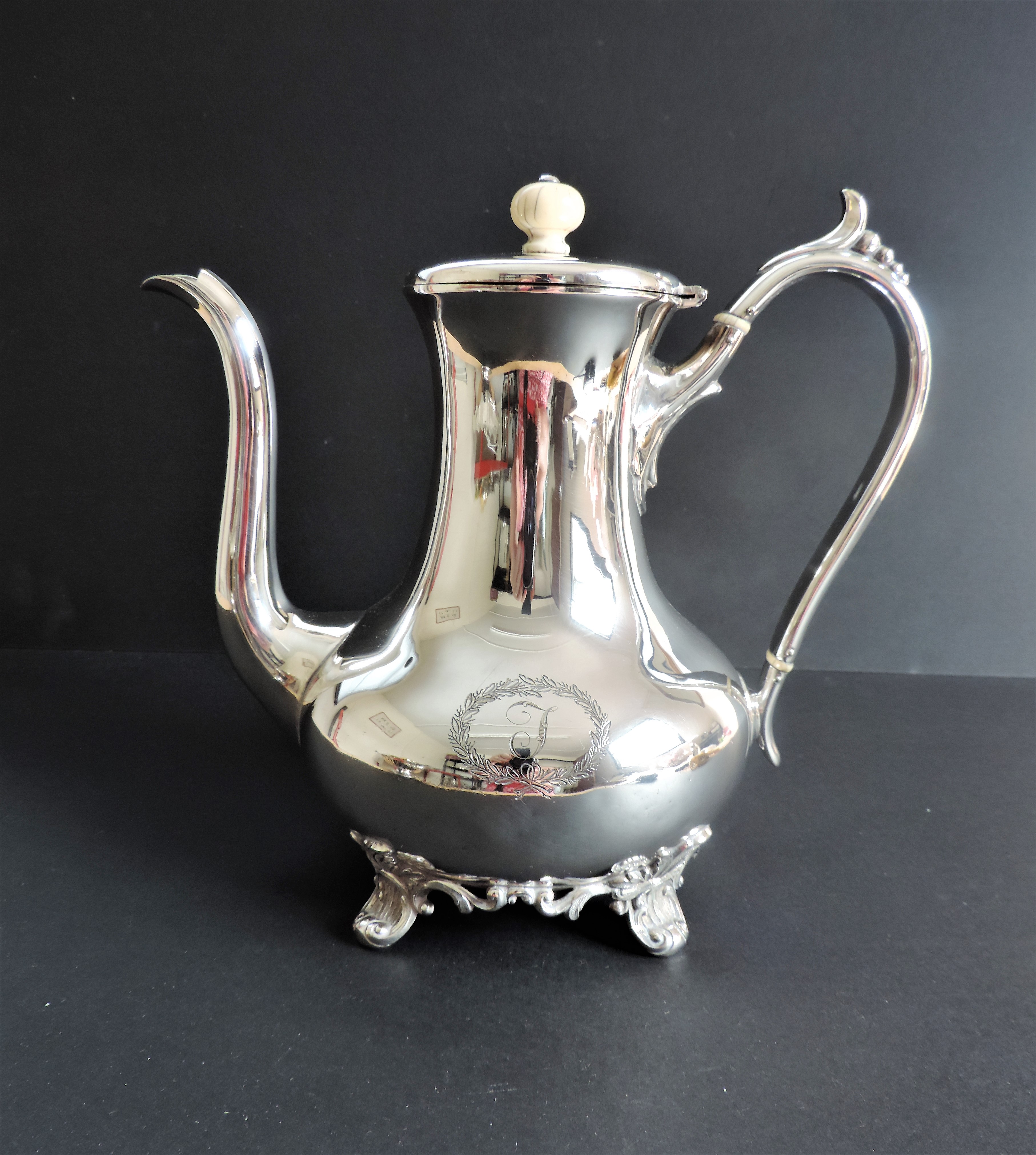 Antique Victorian Silver Plate Coffee Pot - Image 4 of 11