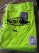 100pcs - Assorted Sizes Brand new Vizwear Hi Viz Yellow cargo trousers - RRP £14.99 - £19.99