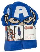 50pcs - Brand new Marvel Avengers Cuddle blanket - 2 x designs even split Captain America and Iron M