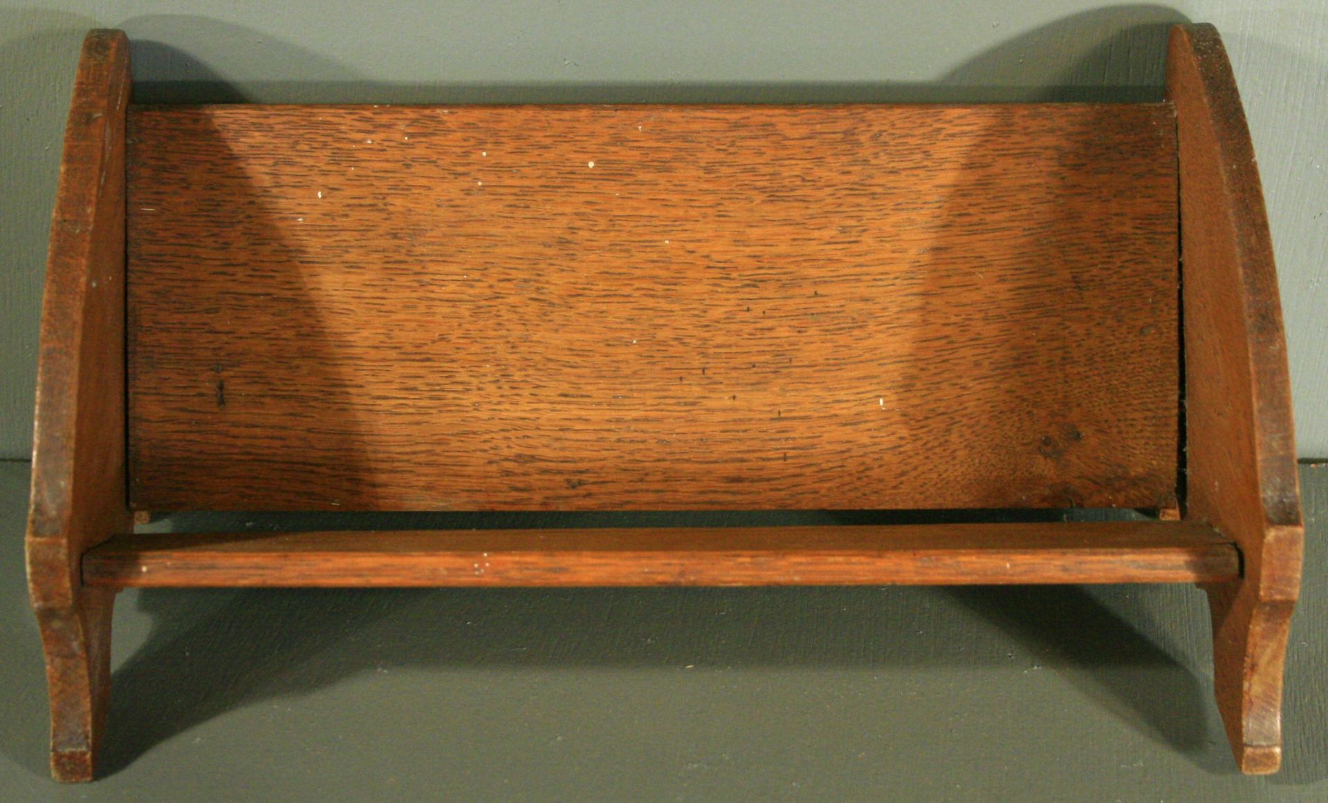 Vintage 3 x Assorted Hardwood Book Stands - Image 4 of 4