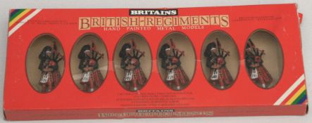 Vintage Britains Metal Toy Soldiers Boxed 6 Black Watch Pipers 7240