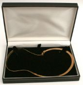 Jewellery 9ct Necklace in Box Weight 8g