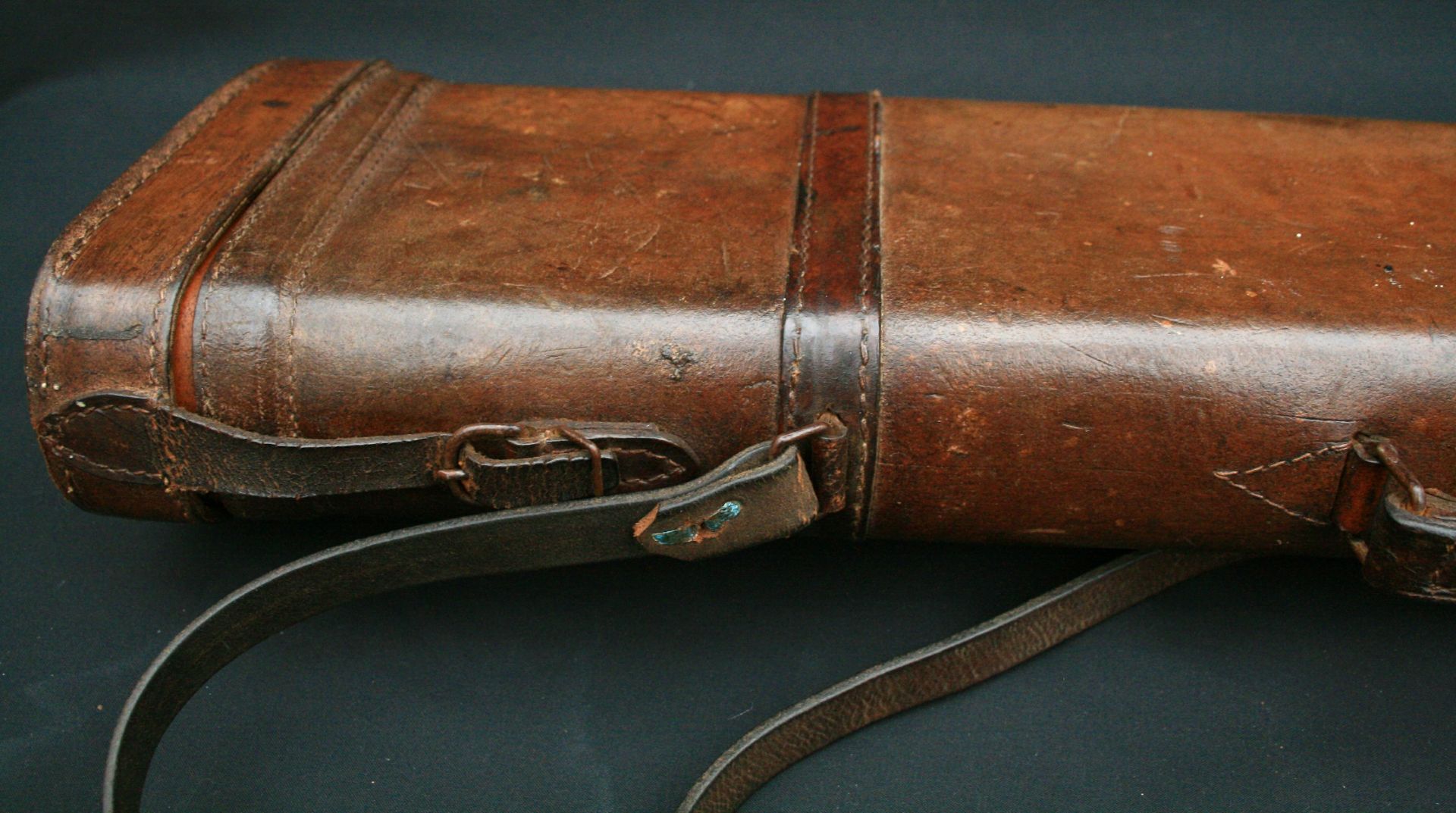 Vintage Leather Leg of Mutton Gun Bag - Image 2 of 3