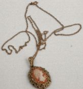 Jewellery 9ct Gold Chain and Cameo Pendant weight 2.8g