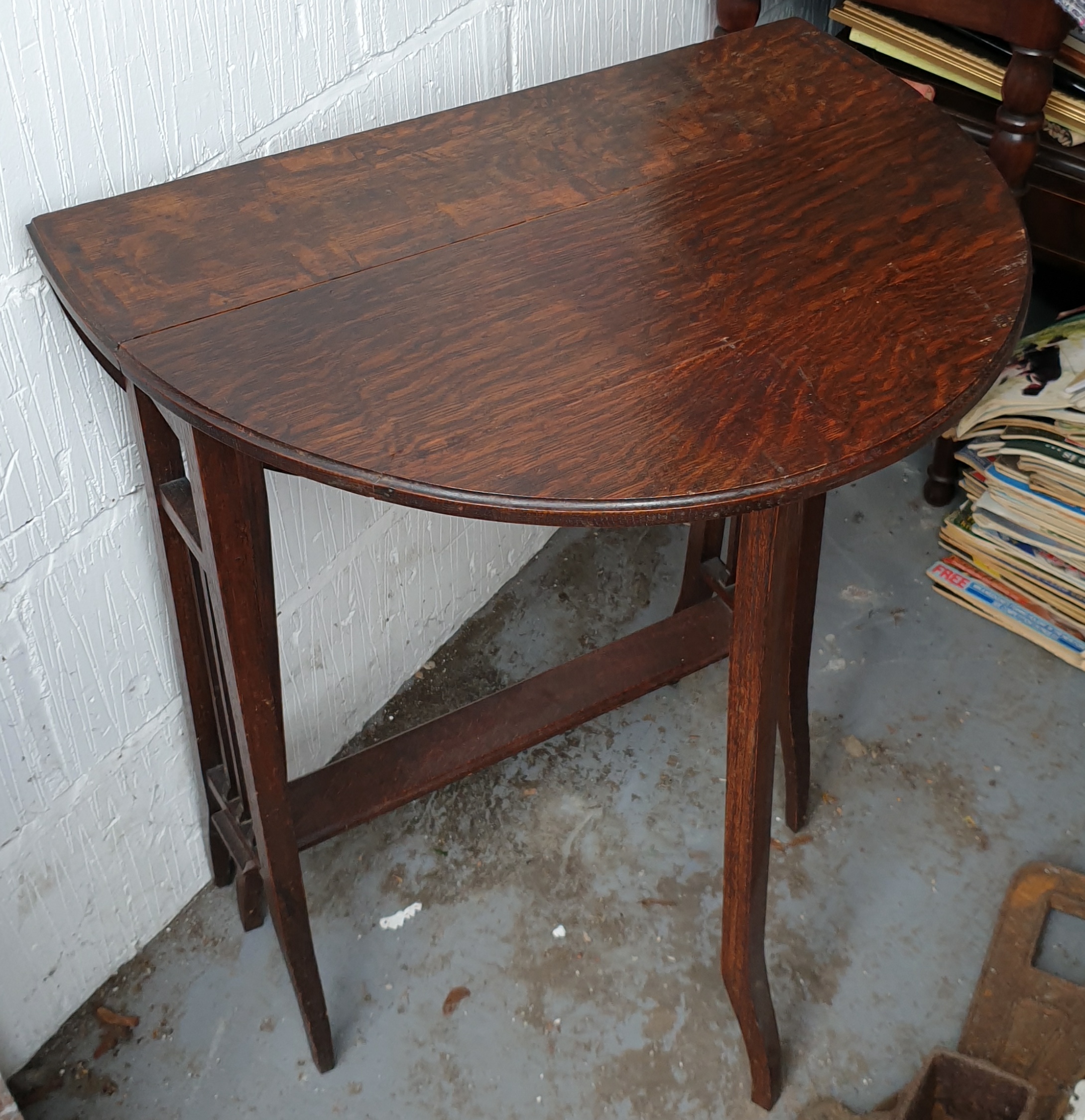 Antique Small Edwardian Gate Leg Table - Image 3 of 3