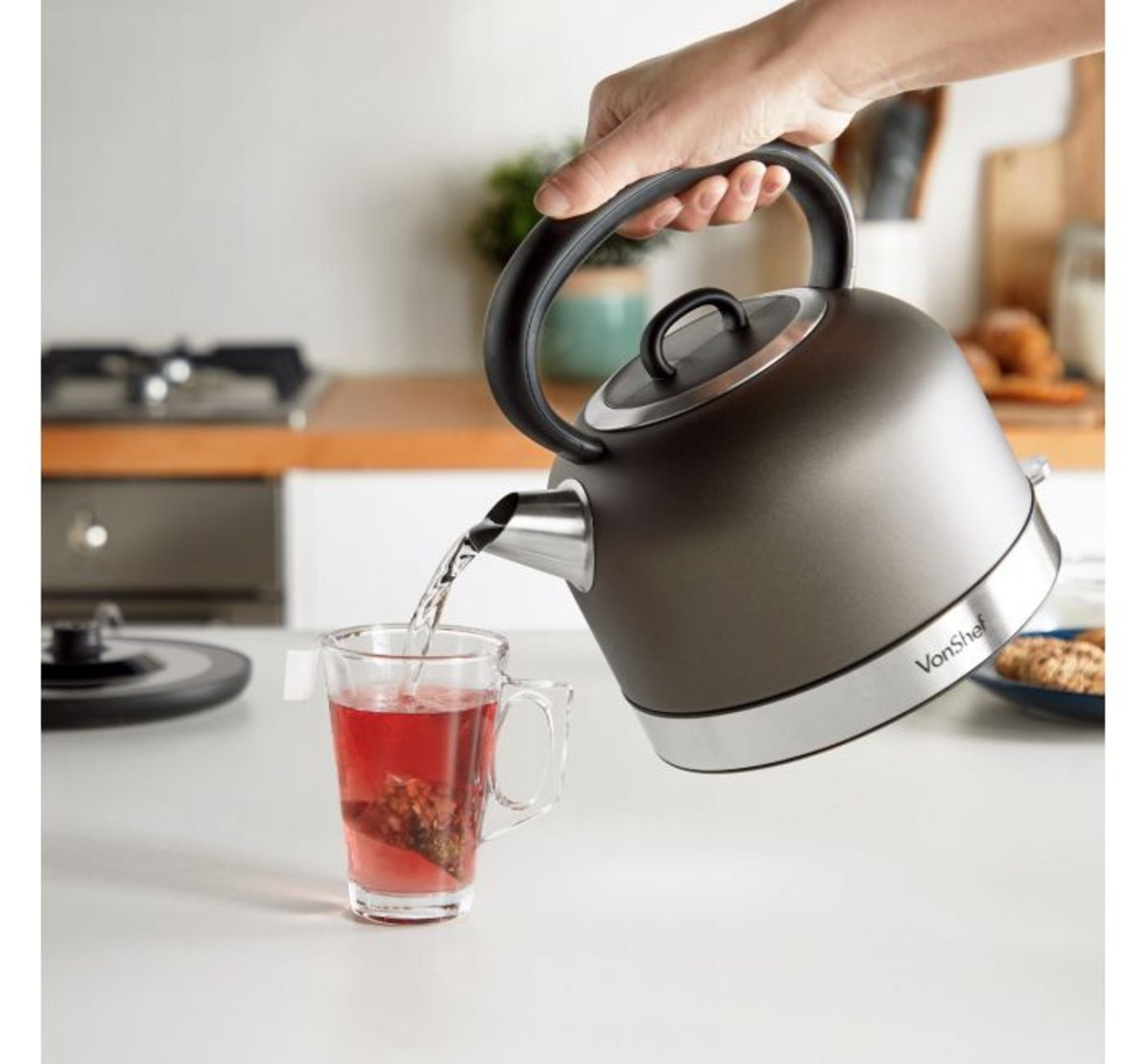 (JH50) 1.5L Dome Kettle Quick boil time can brew a full 1.5L in under 5 minutes Easily remove...