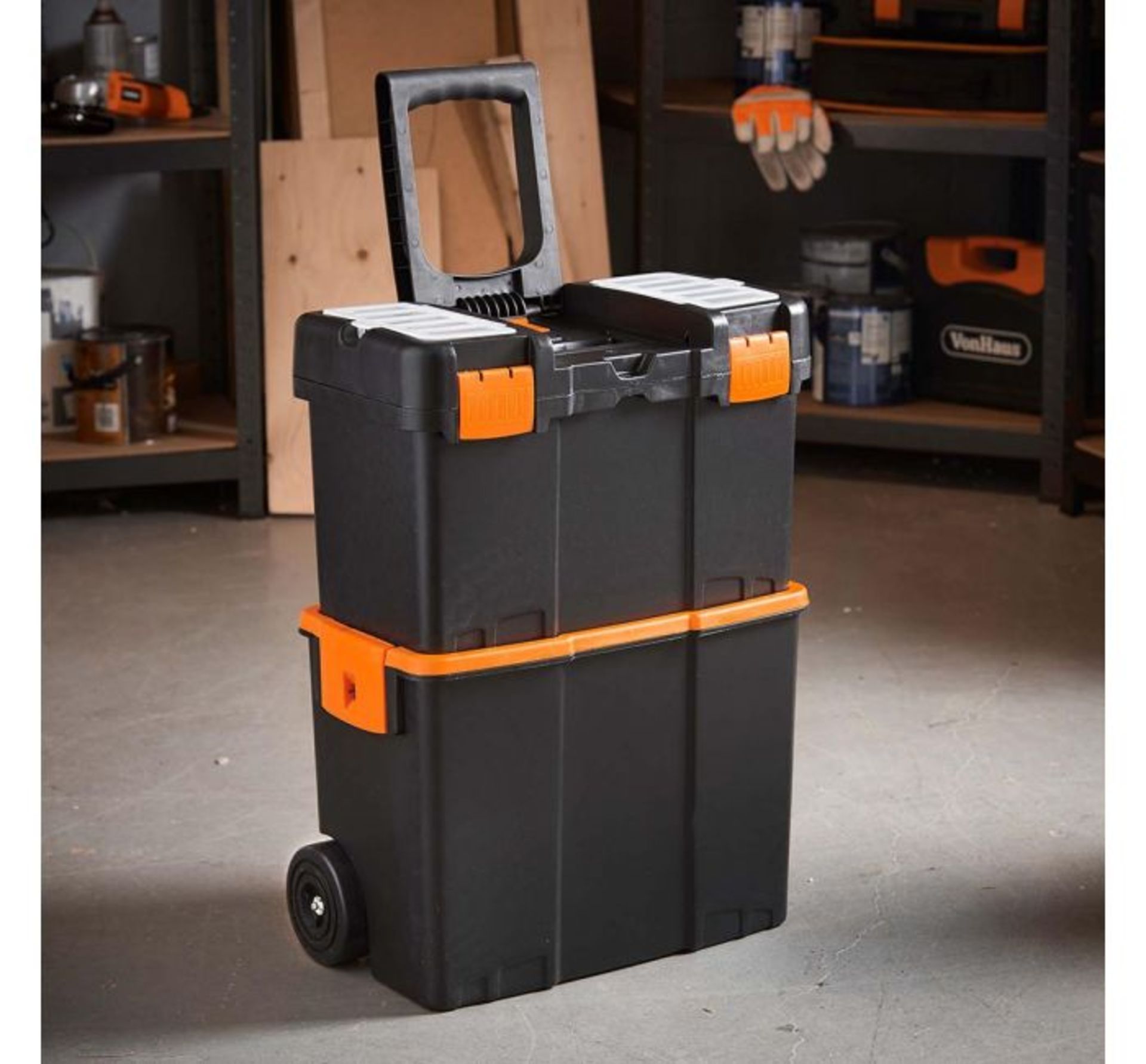 (AP184) Roller Tool Box Durable rubber wheels allow you to store and easily transport tools Two...